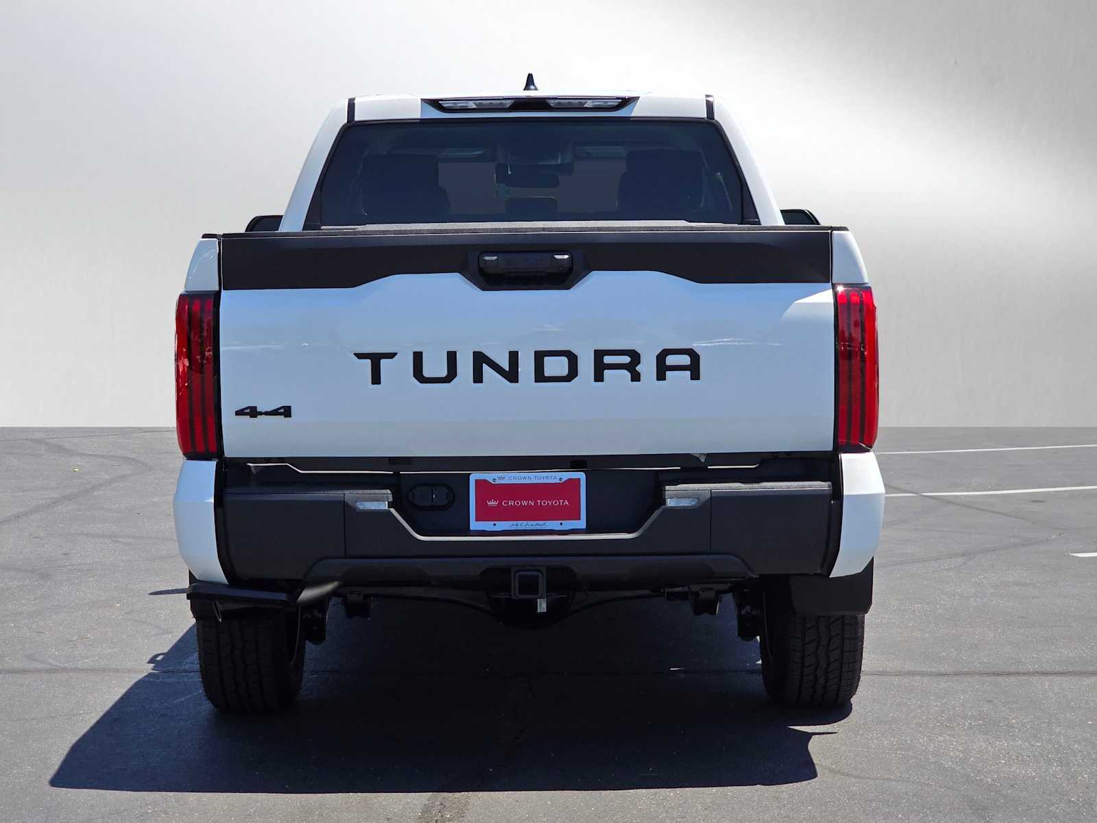 2024 Toyota Tundra SR5 CrewMax 5.5 Bed 4