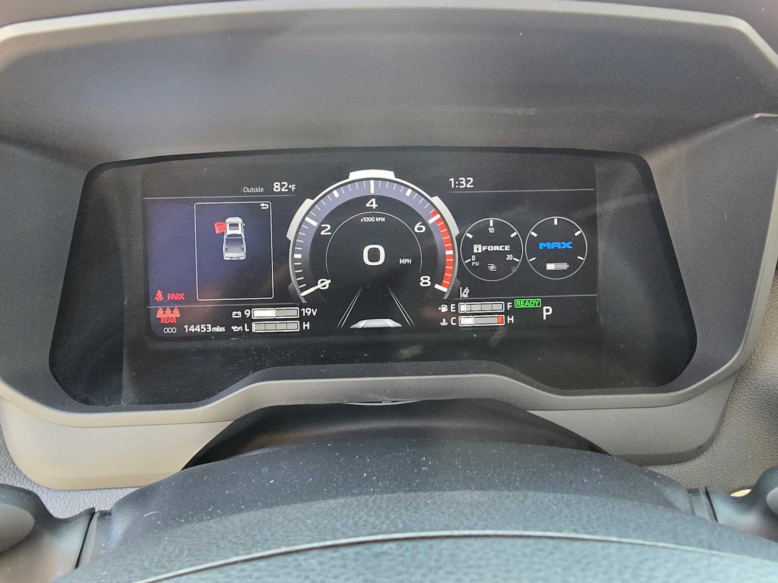 2022 Toyota Tundra TRD Pro Hybrid CrewMax 5.5 Bed 23