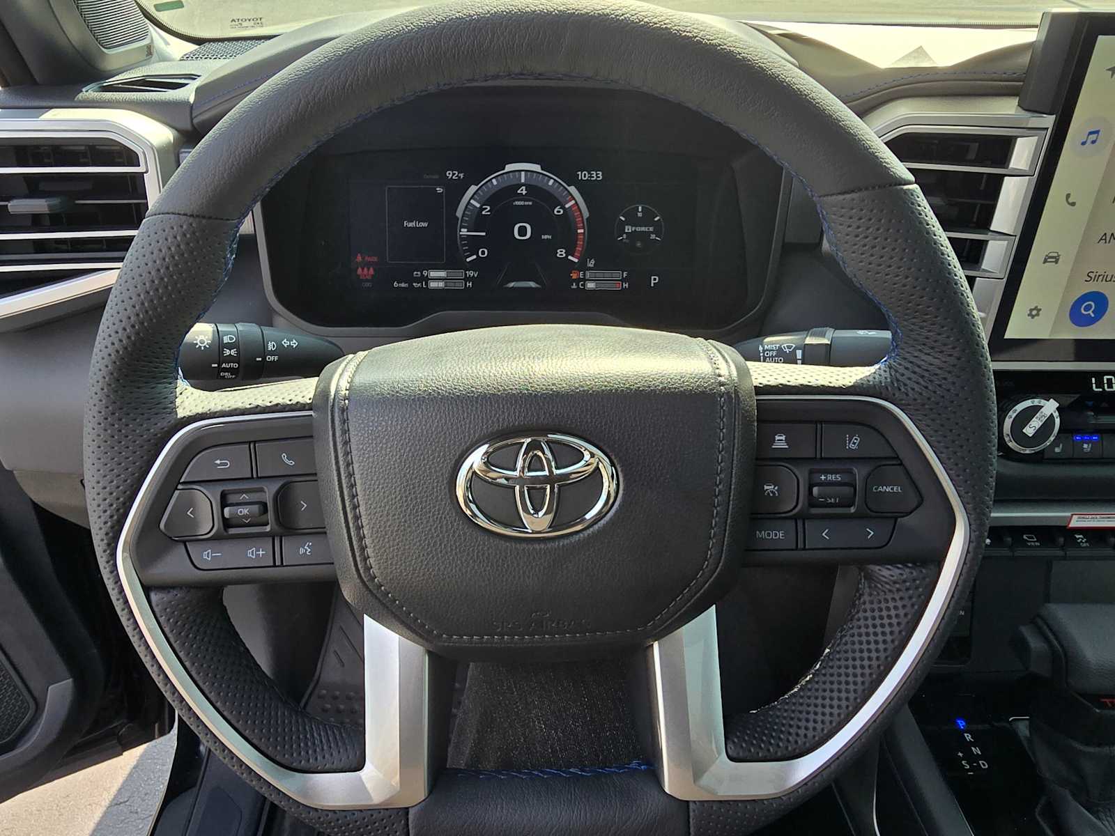 2025 Toyota Tundra Platinum CrewMax 5.5 Bed 23