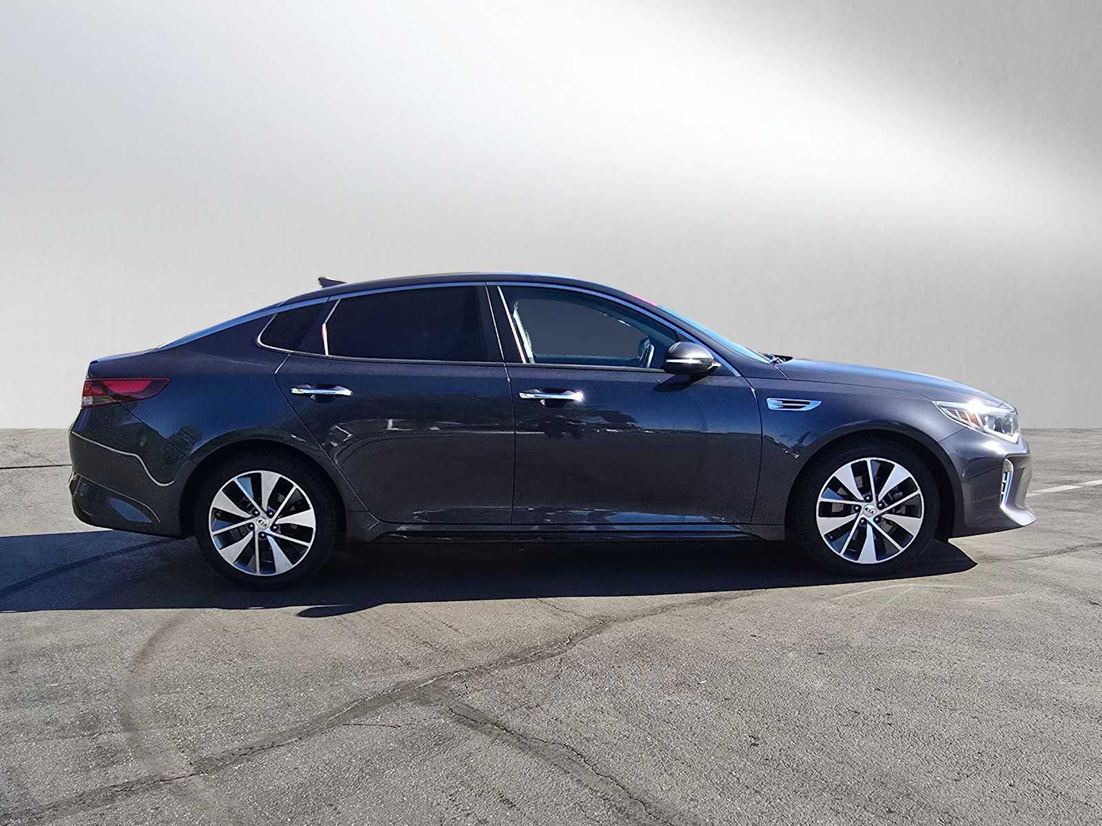 2018 Kia Optima S 6