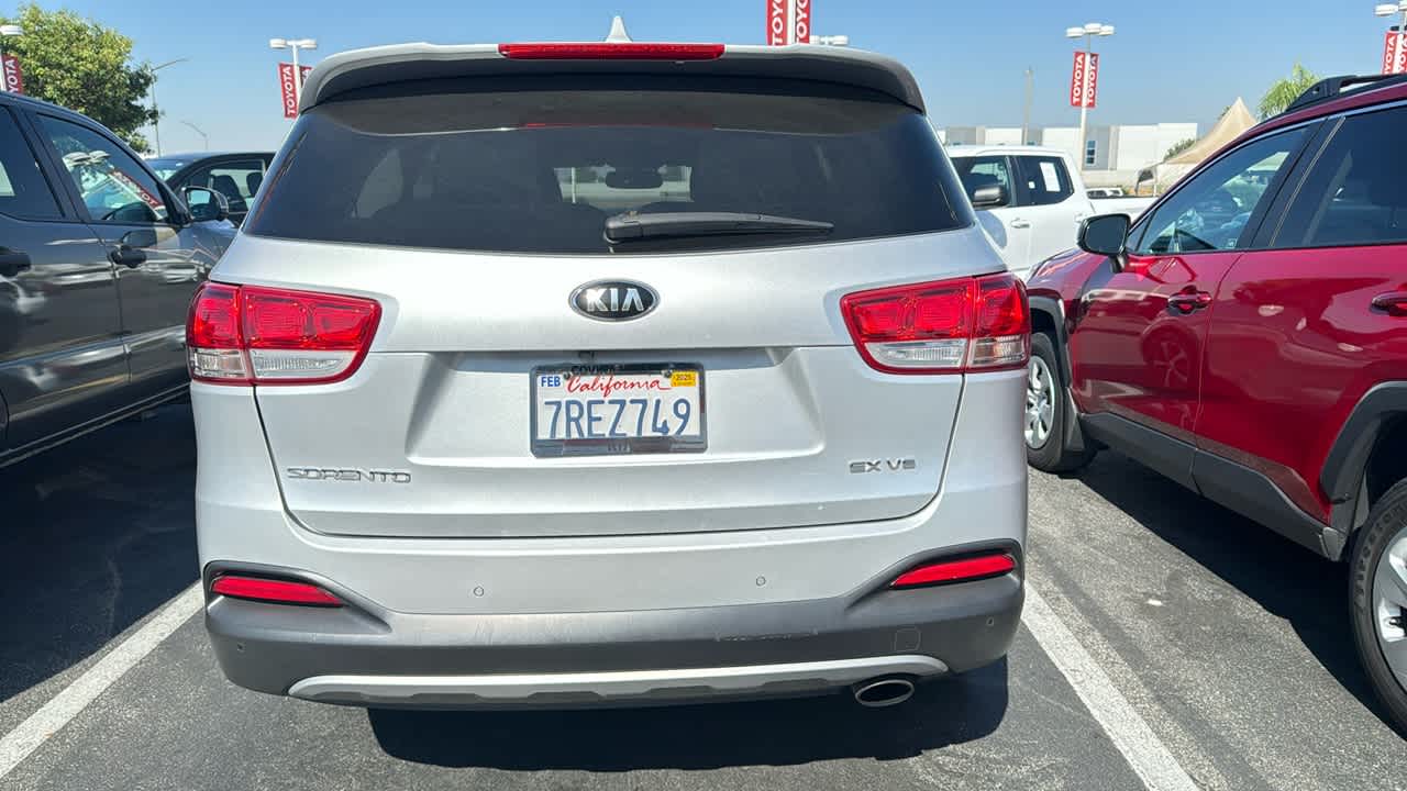 2016 Kia Sorento EX 3