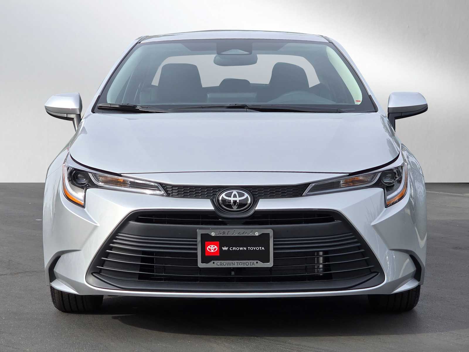 2025 Toyota Corolla LE 8