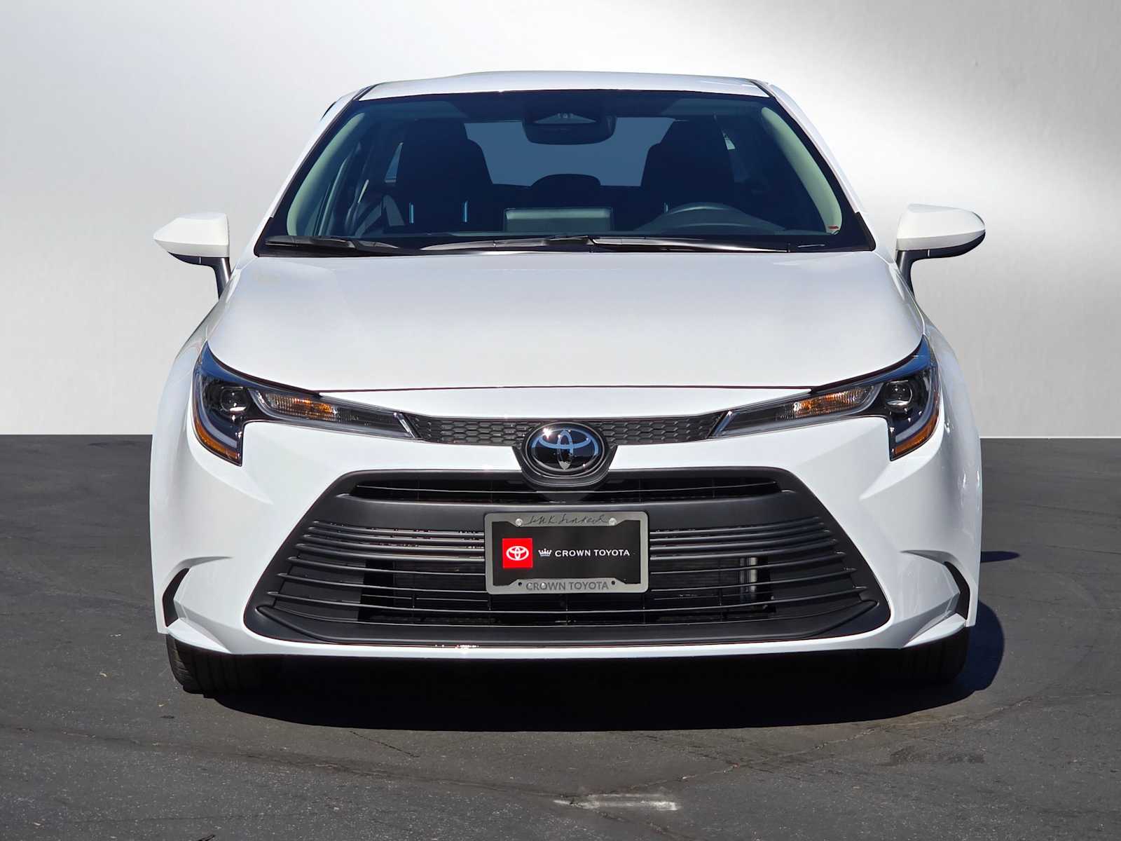 2025 Toyota Corolla LE 8