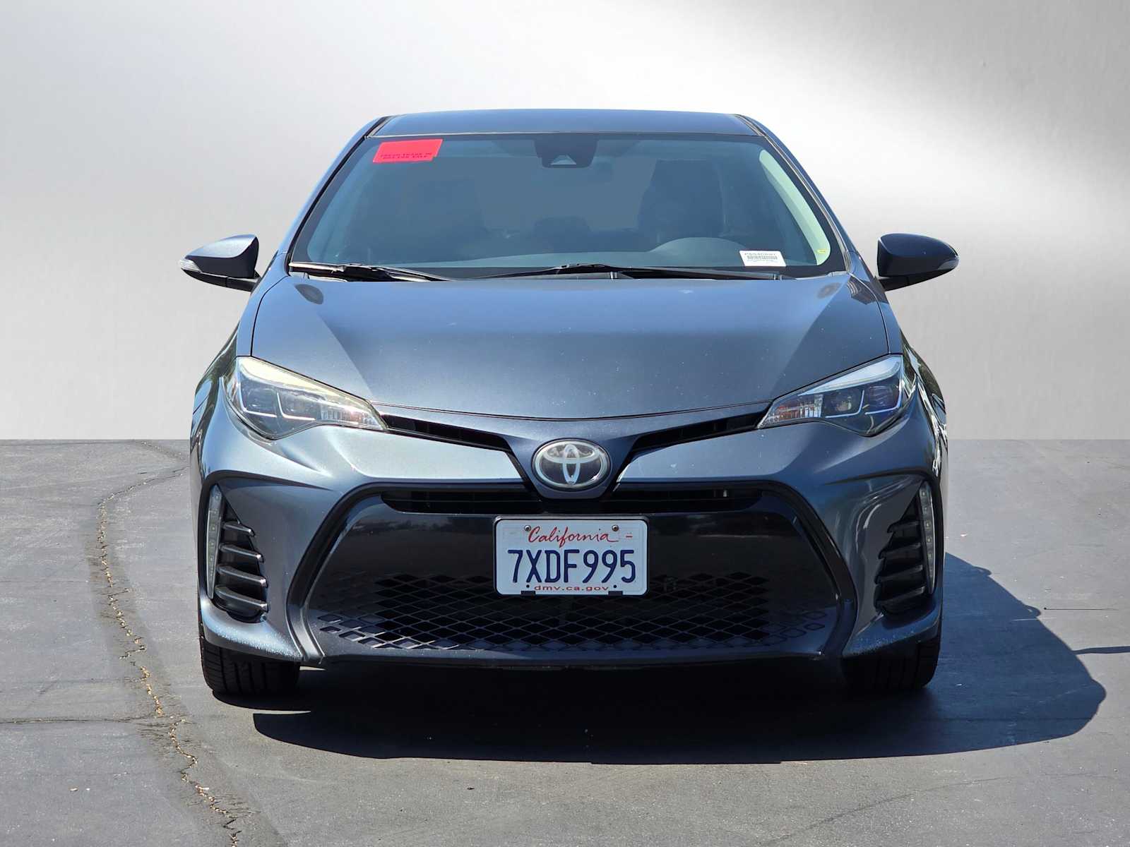 2017 Toyota Corolla SE 8