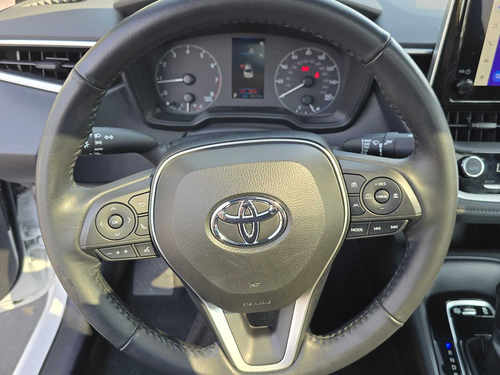 2023 Toyota Corolla SE 22