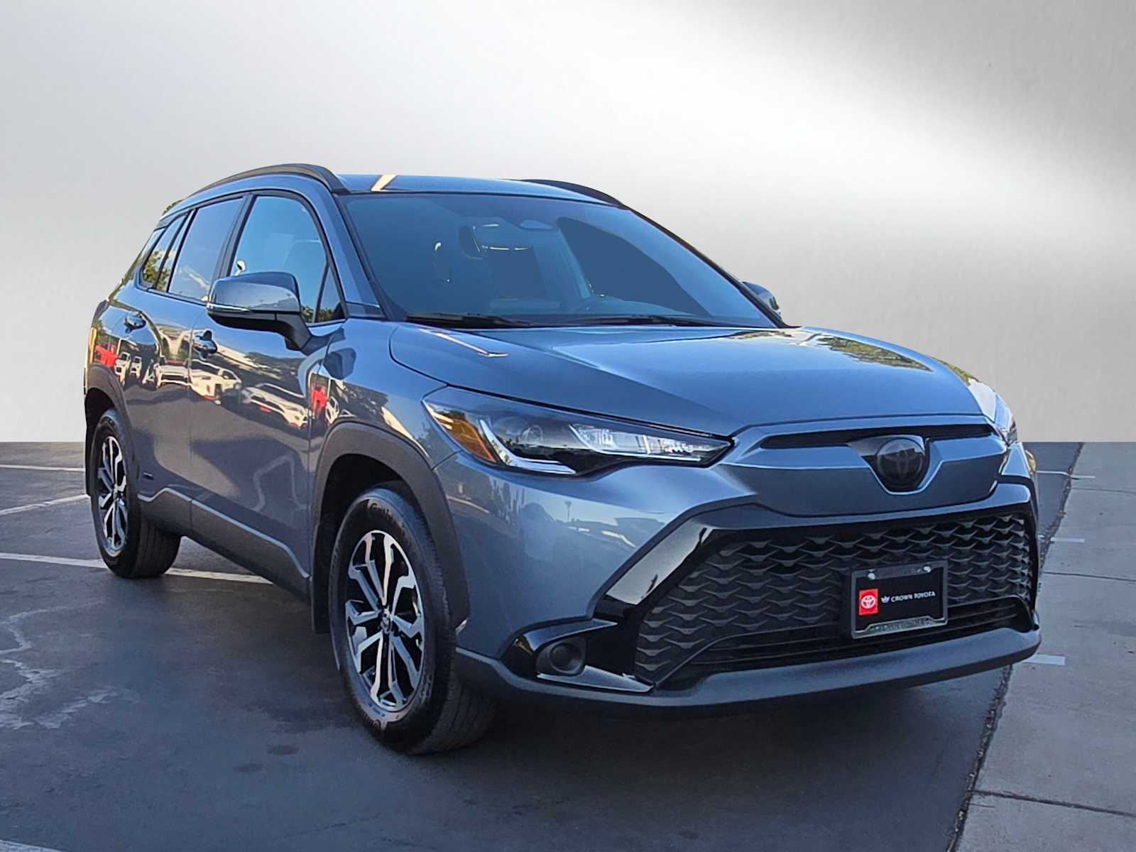 2024 Toyota Corolla Cross Hybrid SE 7