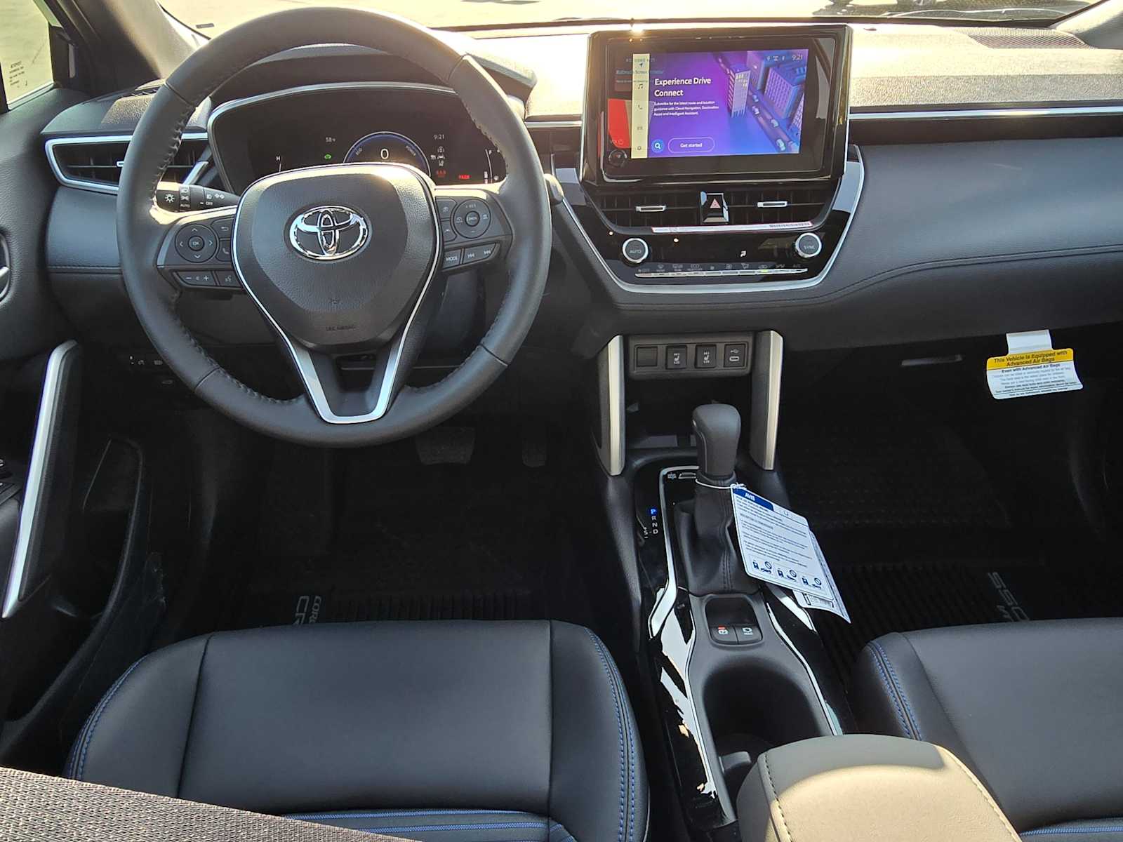 2024 Toyota Corolla Cross Hybrid XSE 19