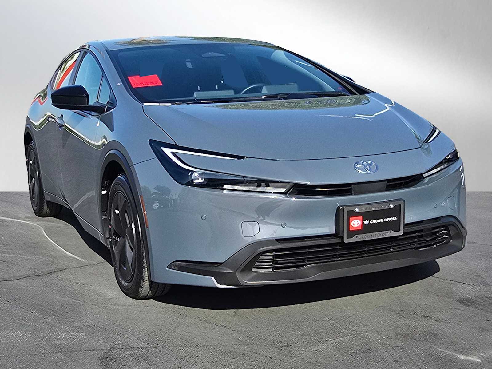 2023 Toyota Prius LE 7