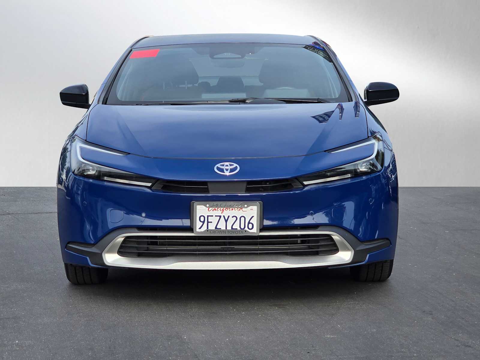 2023 Toyota Prius Prime SE 8