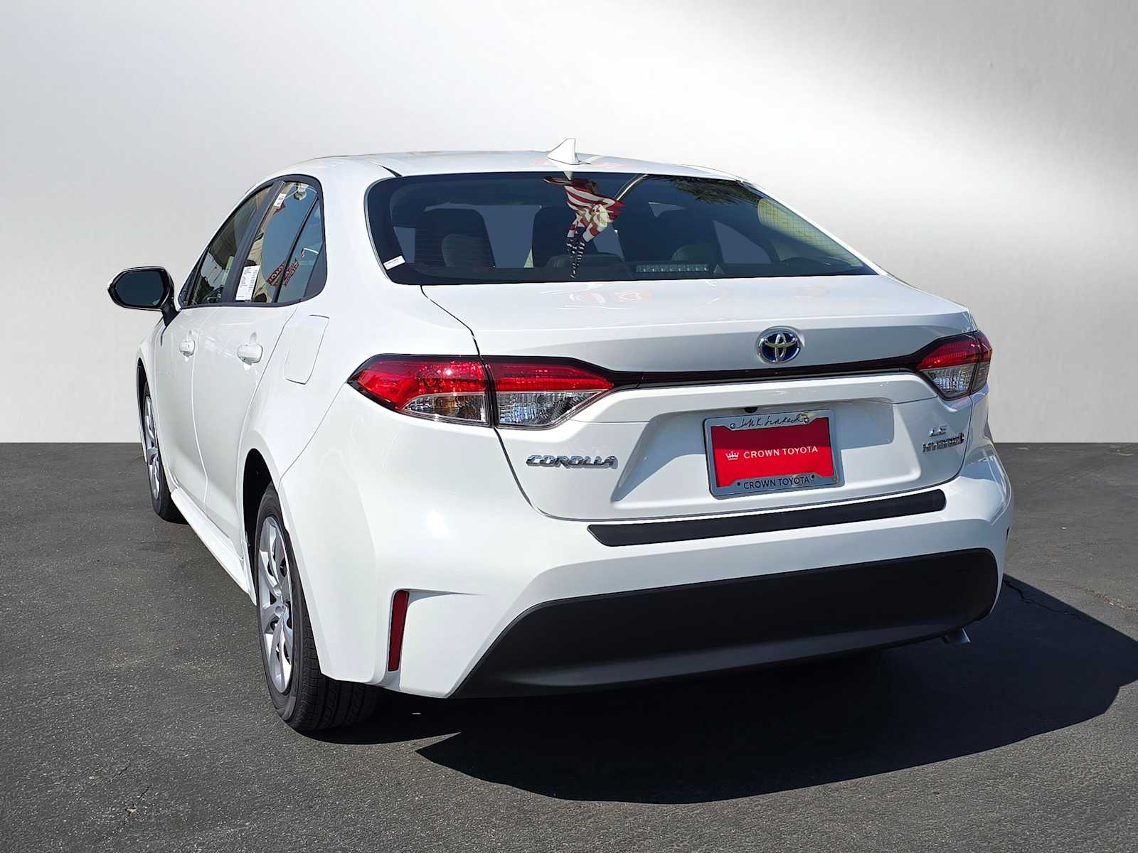 2024 Toyota Corolla Hybrid LE 3