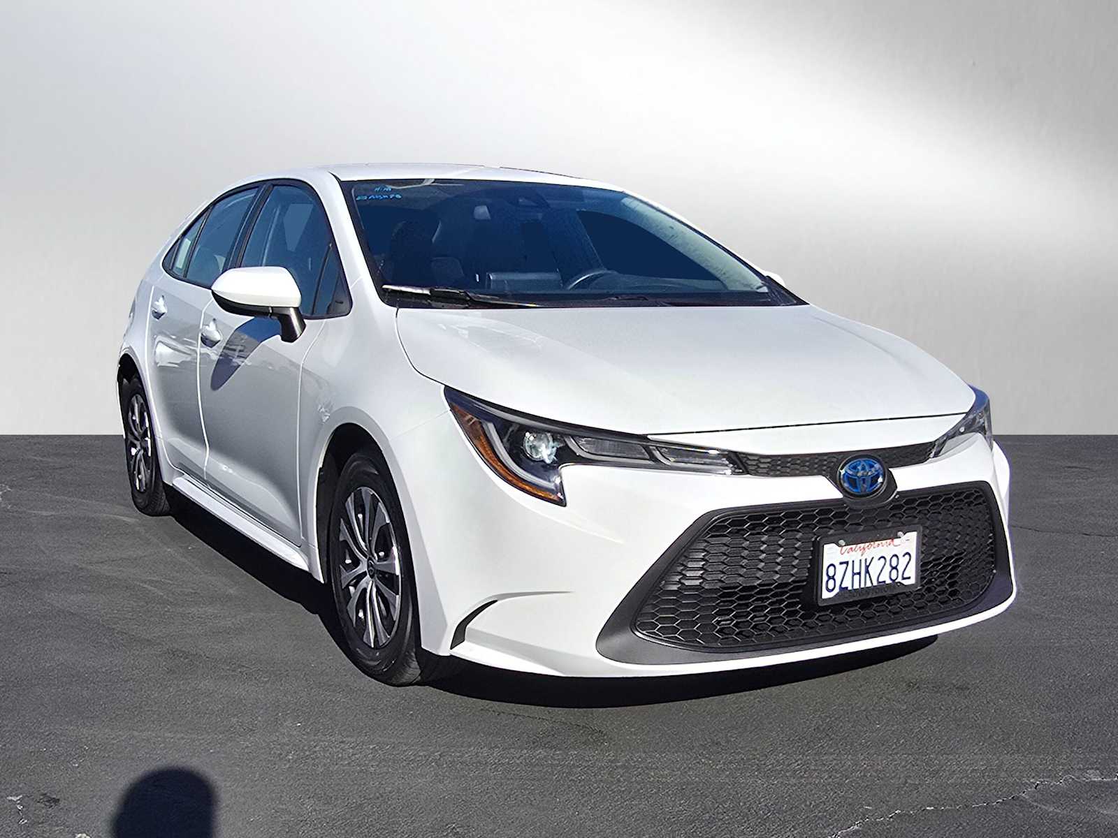 2022 Toyota Corolla Hybrid LE 7