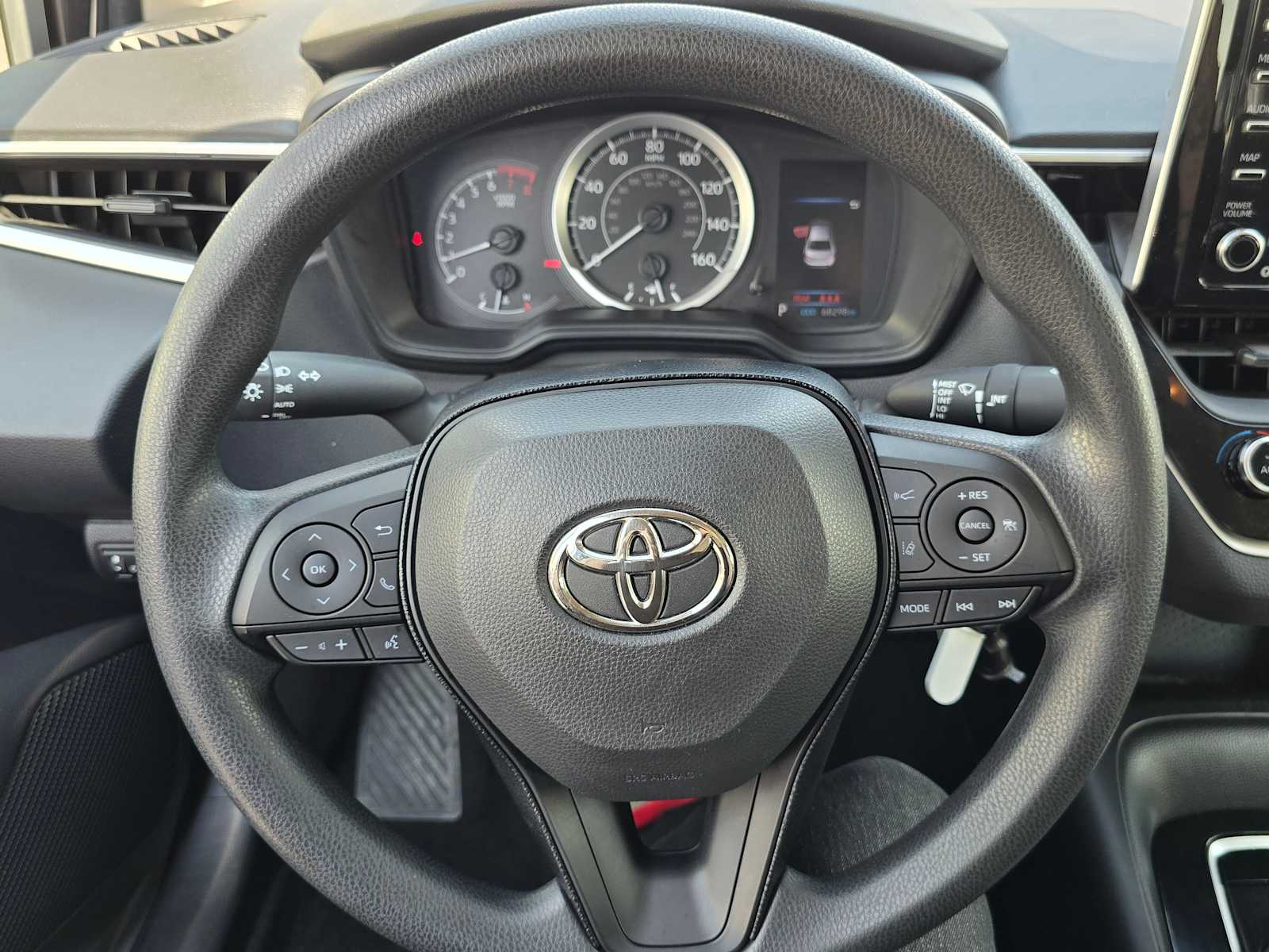 2021 Toyota Corolla LE 22