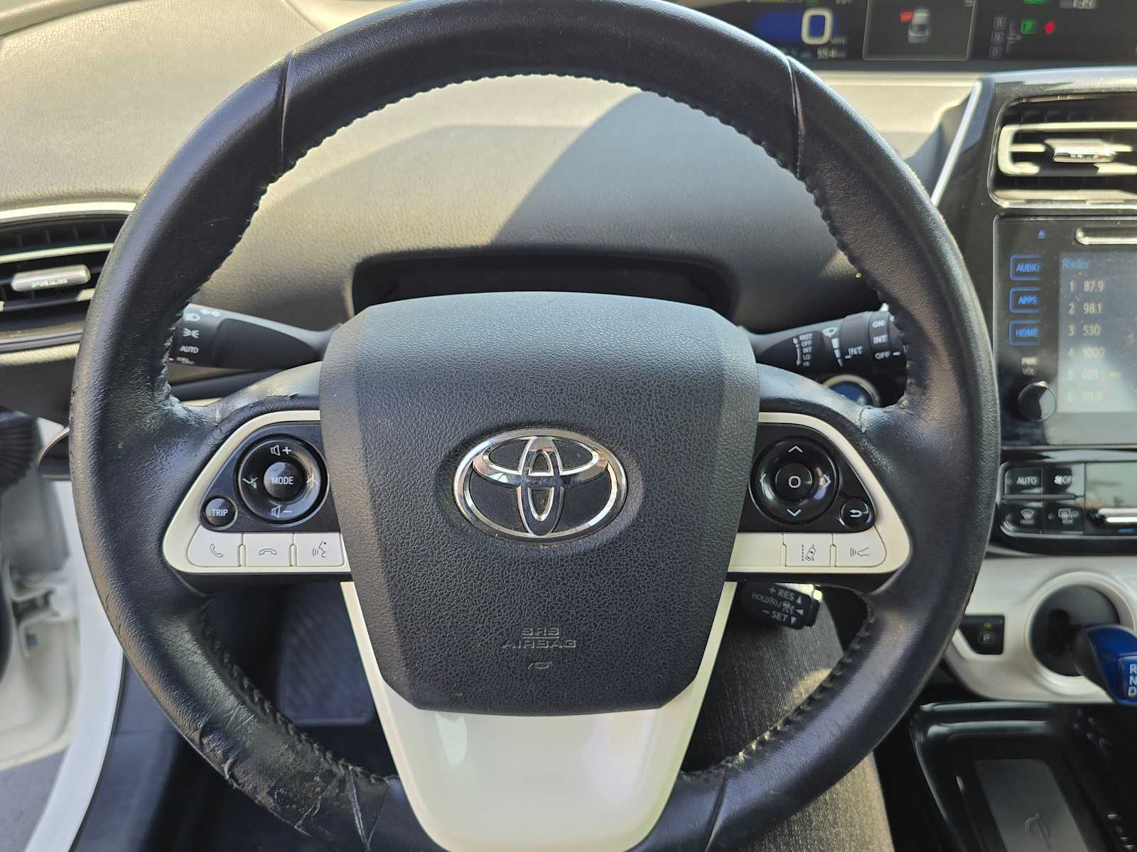 2017 Toyota Prius Three 22