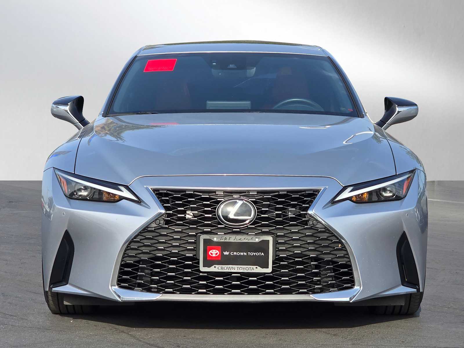 2023 Lexus IS  8