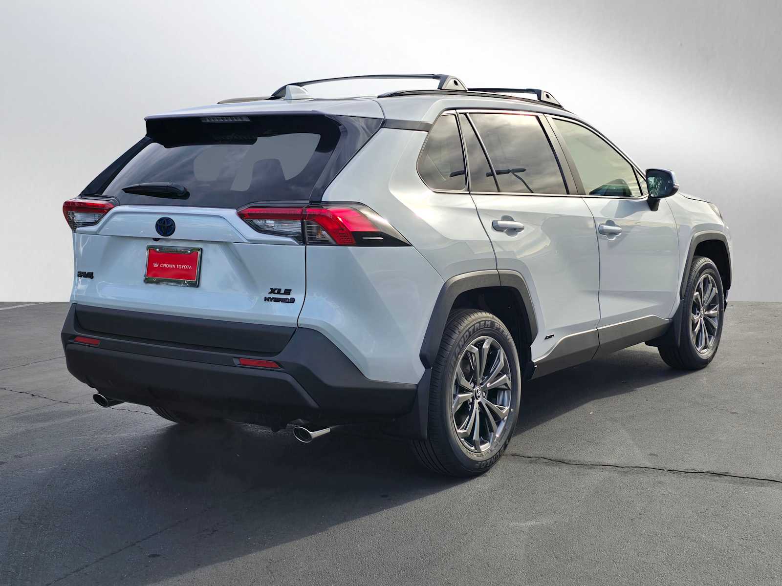 2024 Toyota RAV4 Hybrid XLE Premium 5