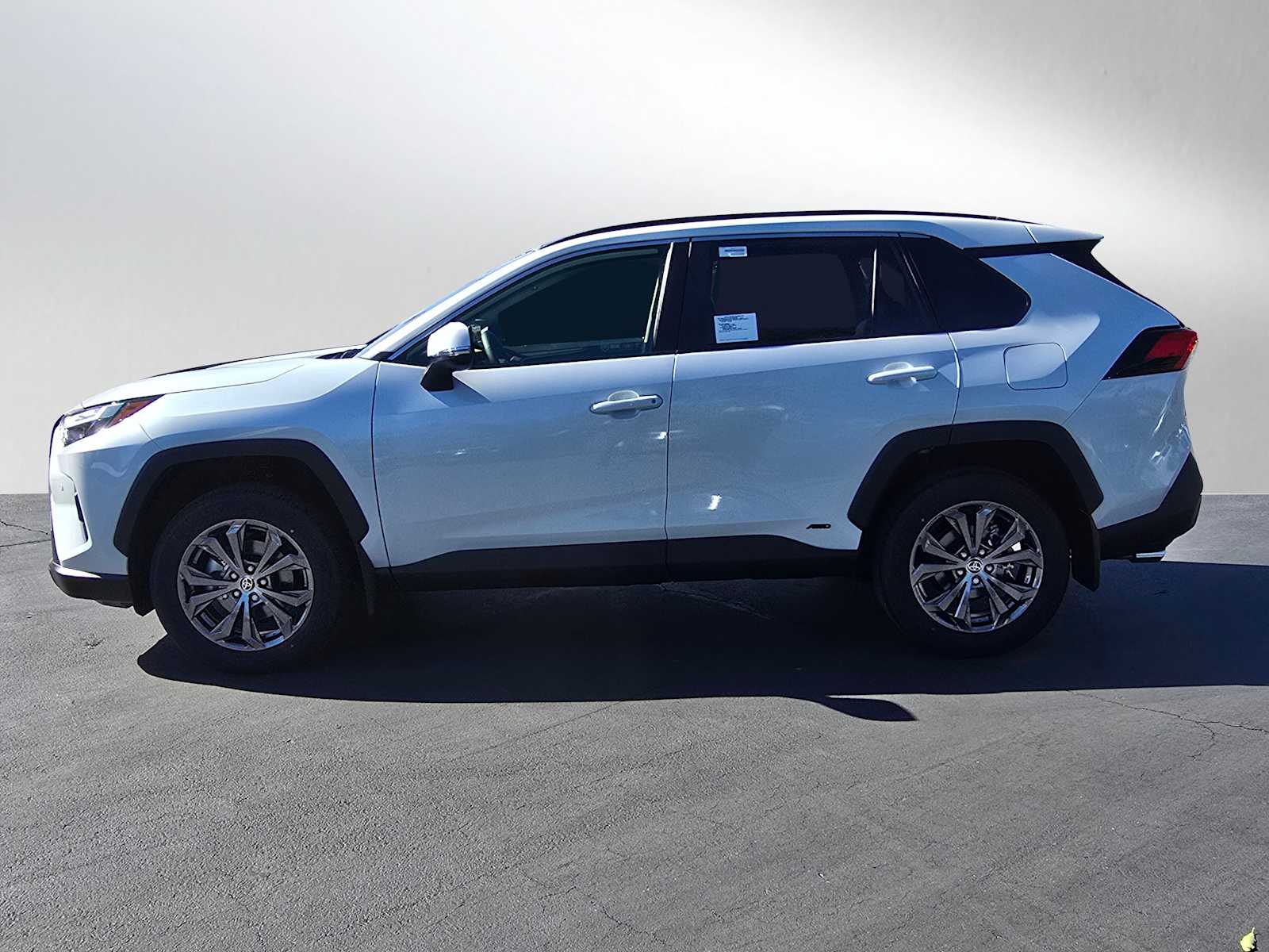 2024 Toyota RAV4 Hybrid XLE Premium 2