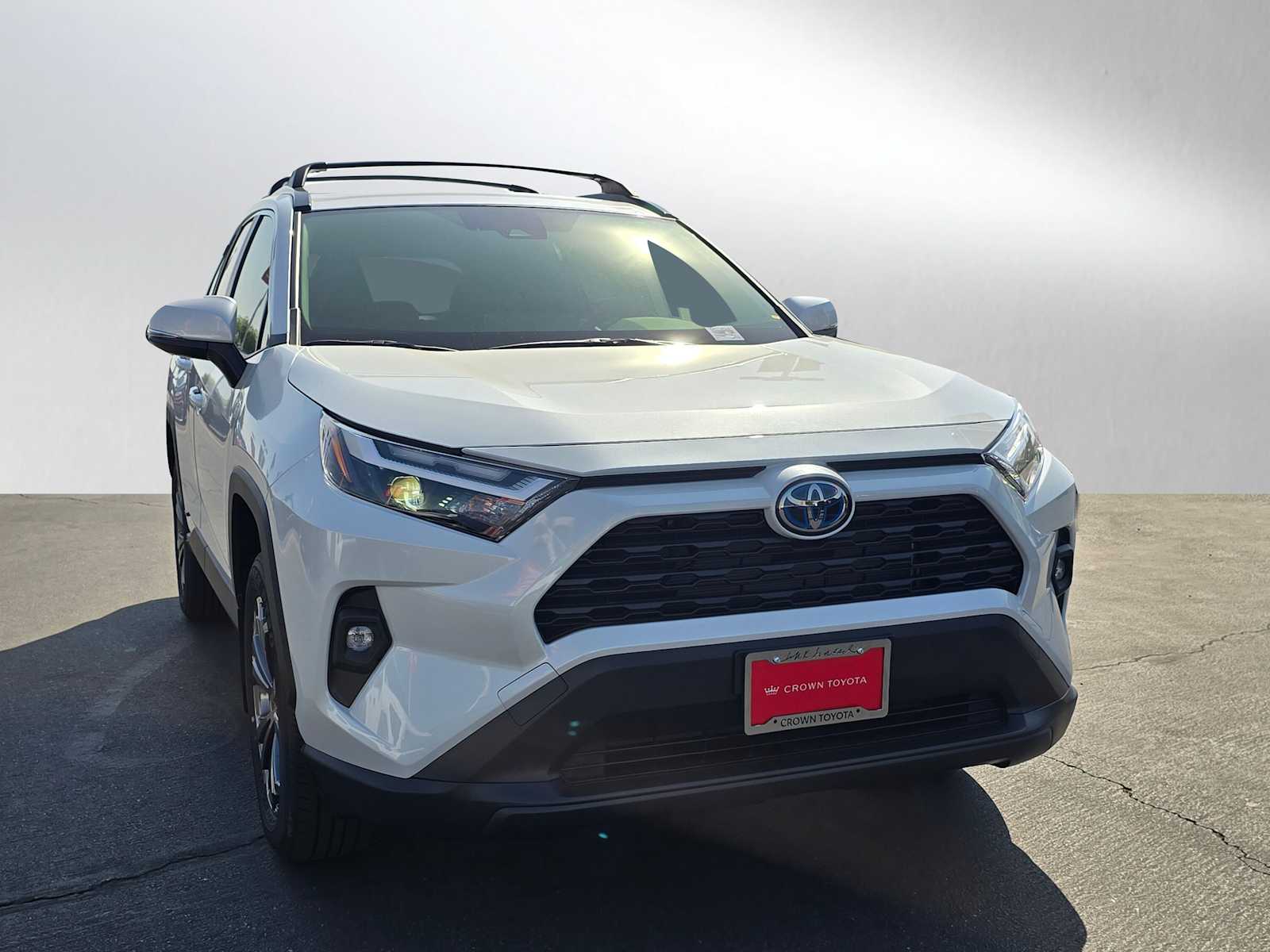 2024 Toyota RAV4 Hybrid XLE Premium 7