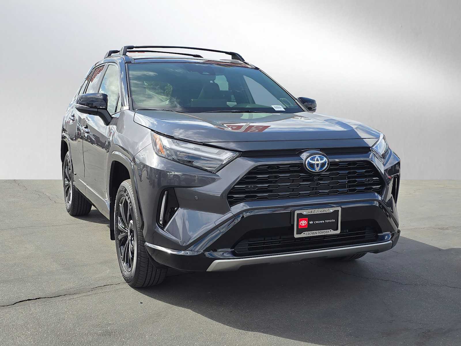 2024 Toyota RAV4 Hybrid XSE 7