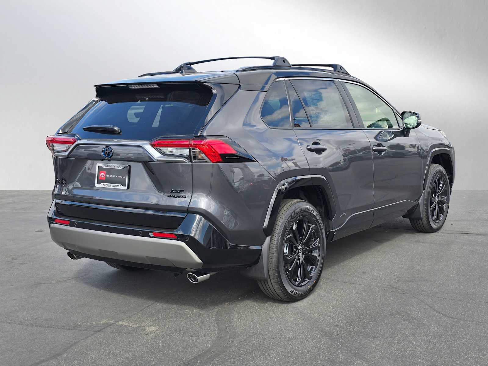 2024 Toyota RAV4 Hybrid XSE 5