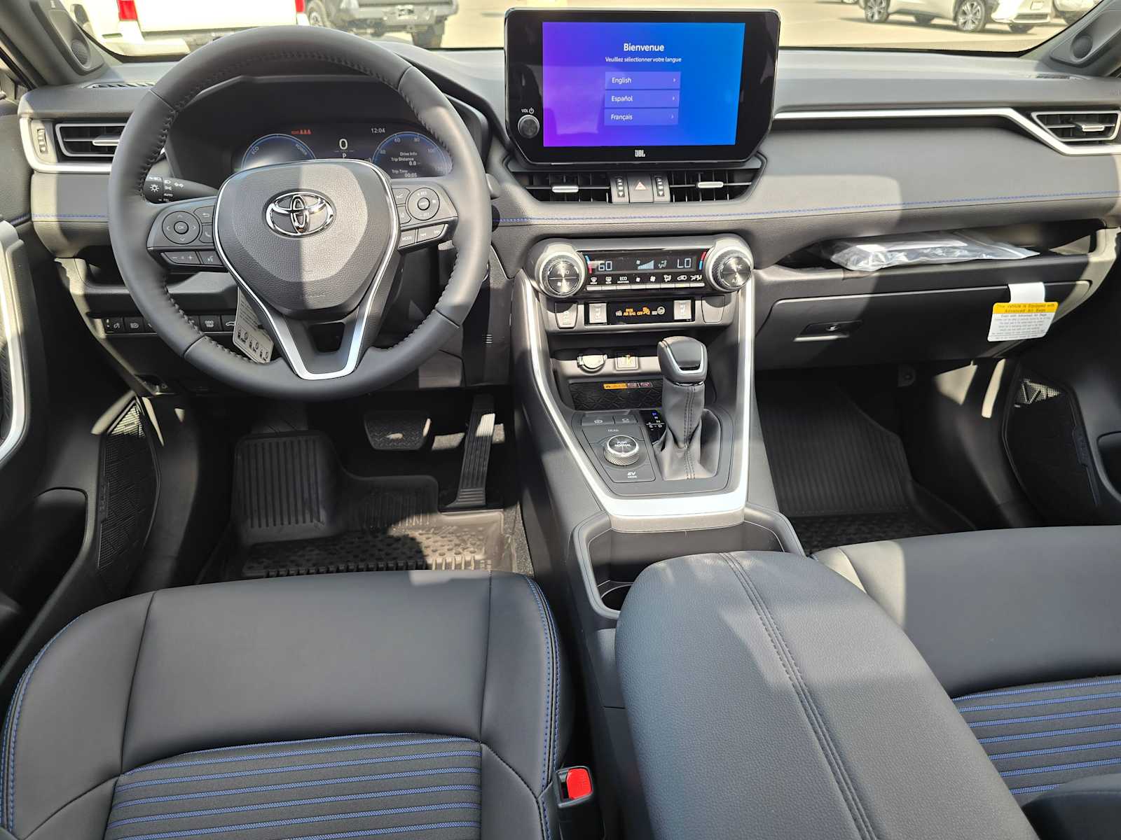 2024 Toyota RAV4 Hybrid XSE 19