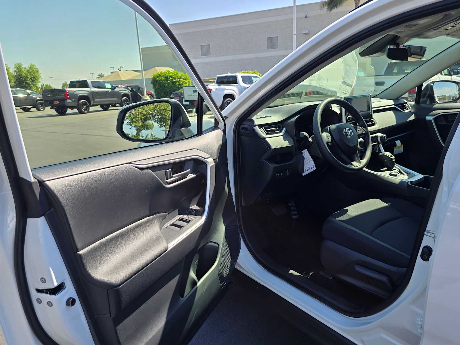 2024 Toyota RAV4 Hybrid LE 19