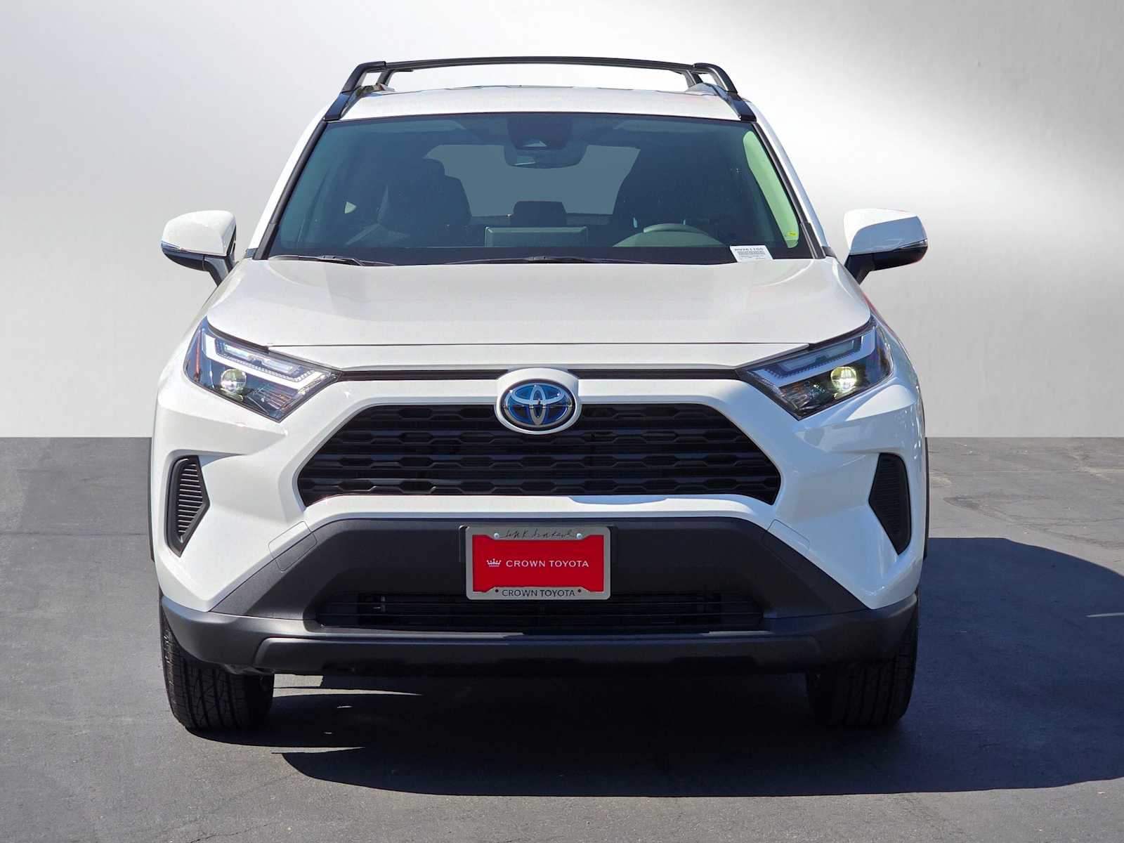 2024 Toyota RAV4 Hybrid LE 8