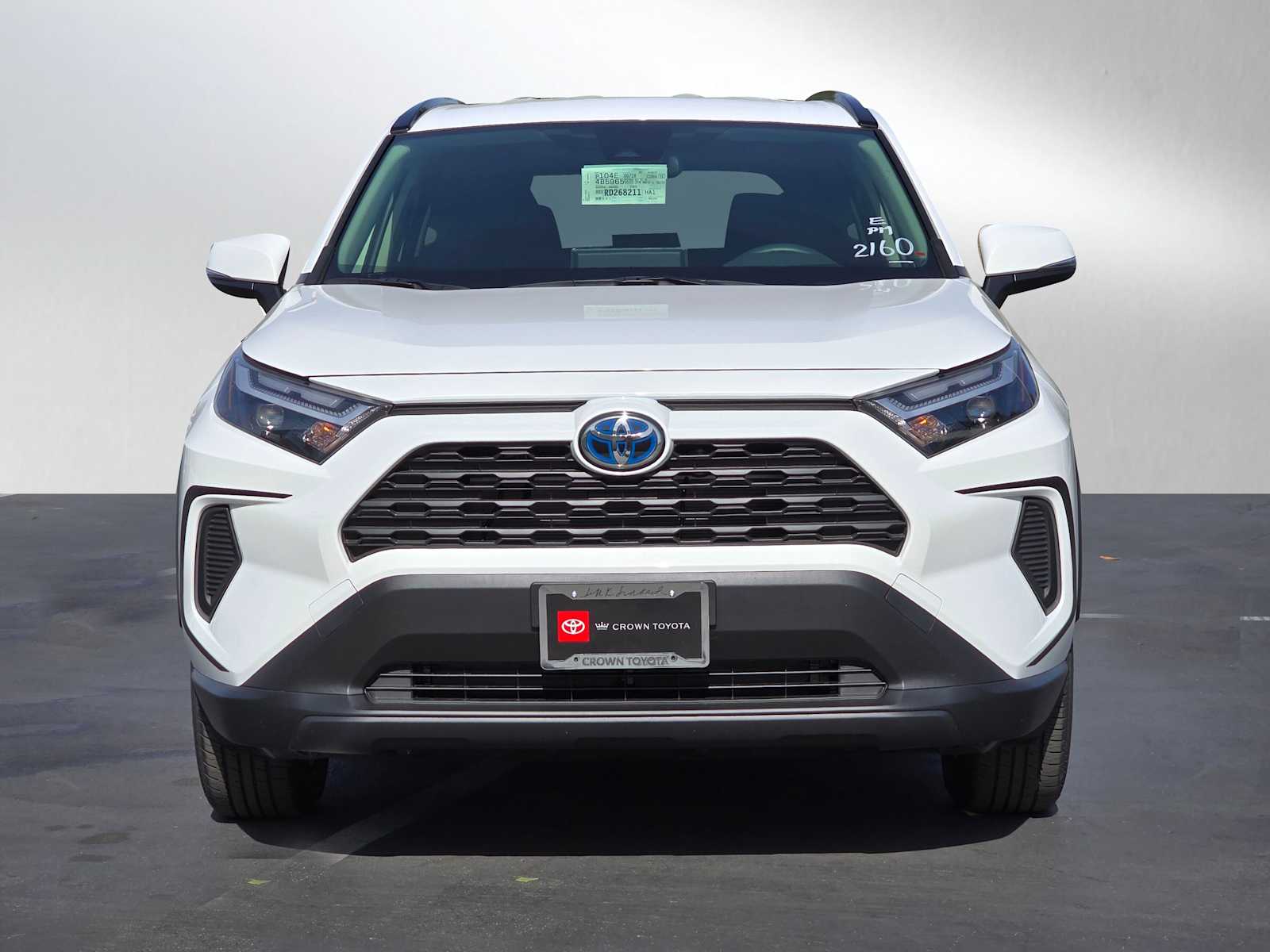 2024 Toyota RAV4 Hybrid LE 8