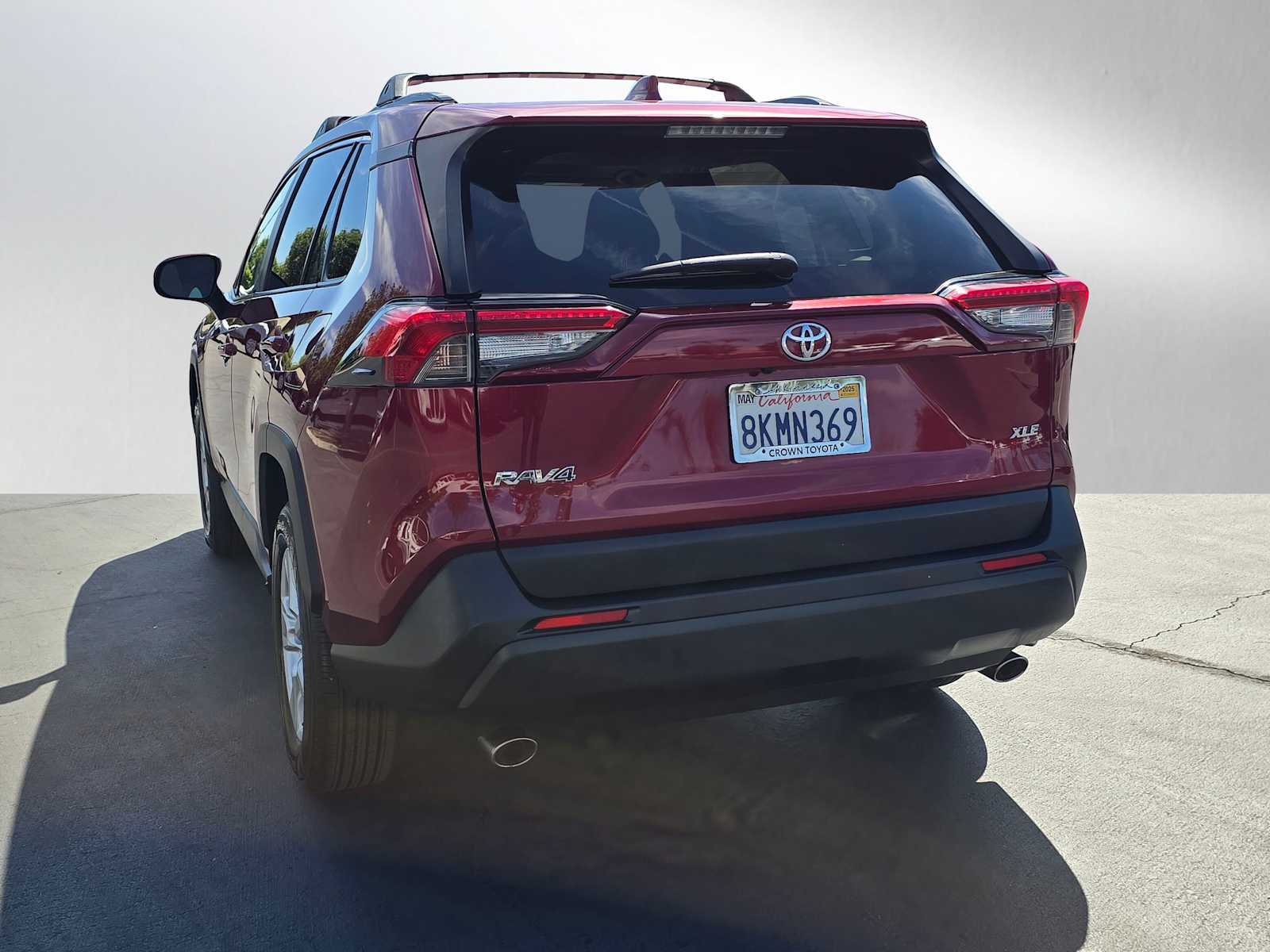 2019 Toyota RAV4 XLE 3