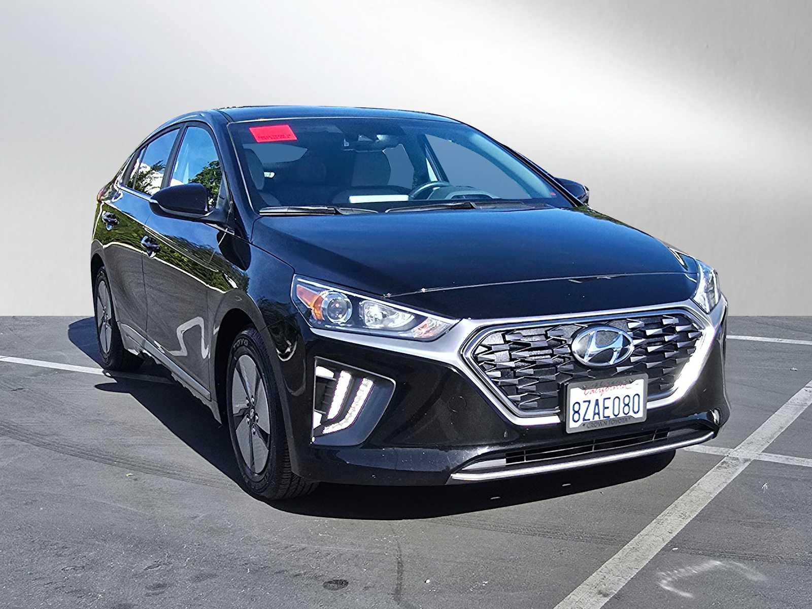 2022 Hyundai IONIQ Hybrid SE 7