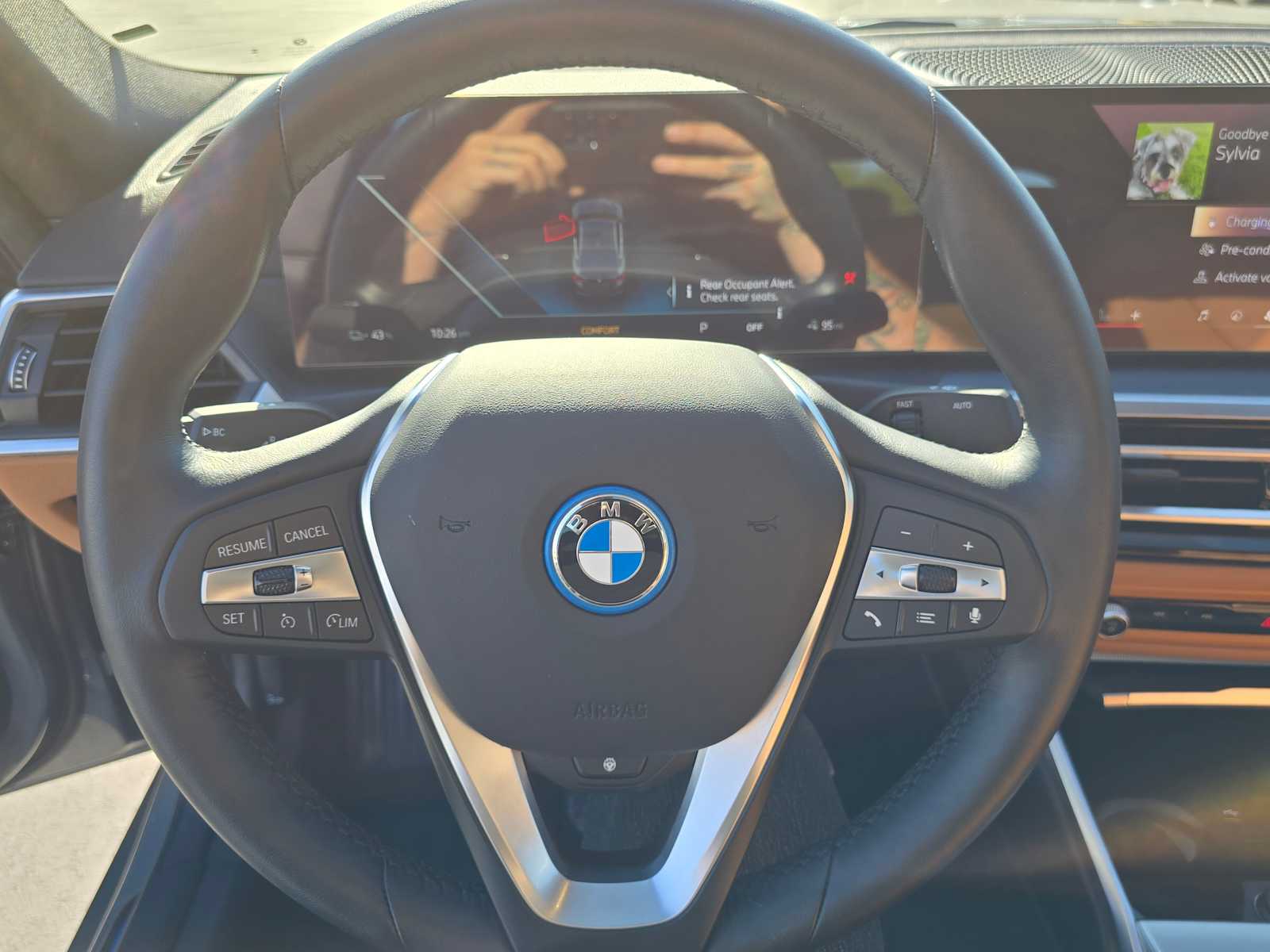 2024 BMW i4 eDrive35 23