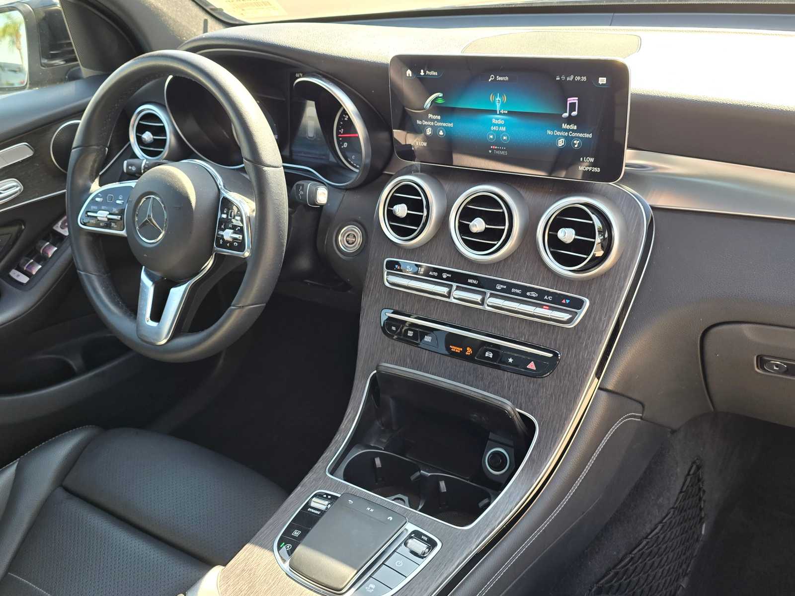 2020 Mercedes-Benz GLC GLC 300 11