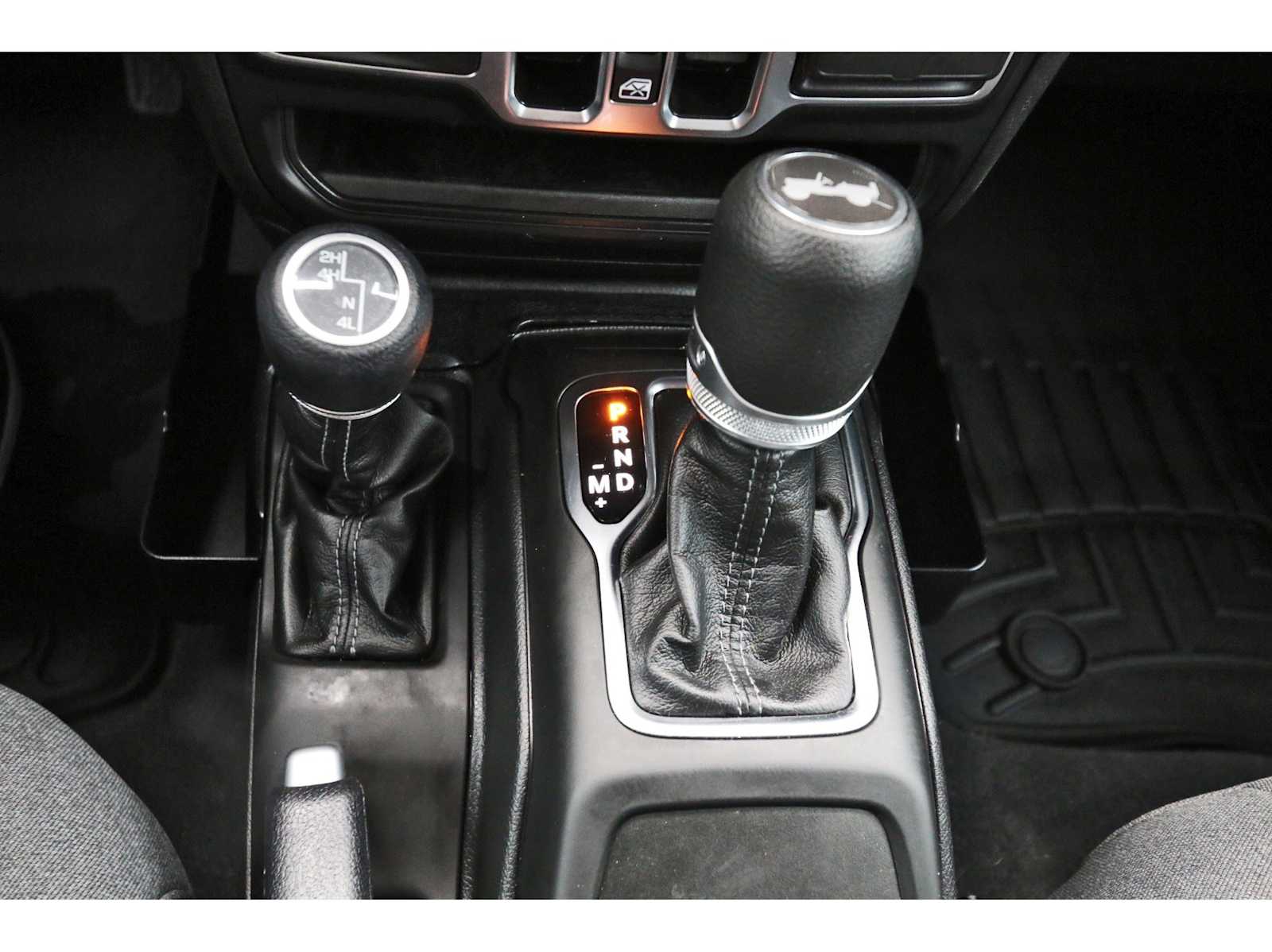 car-gallery-24