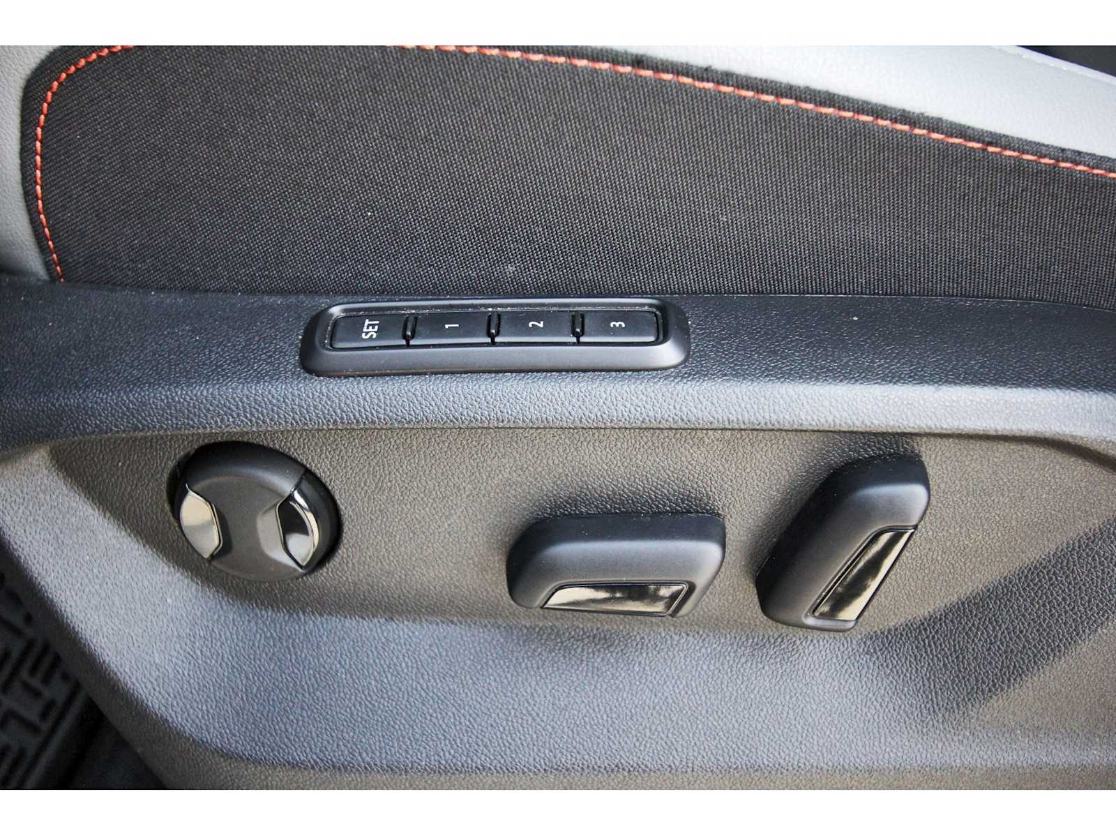 car-gallery-28