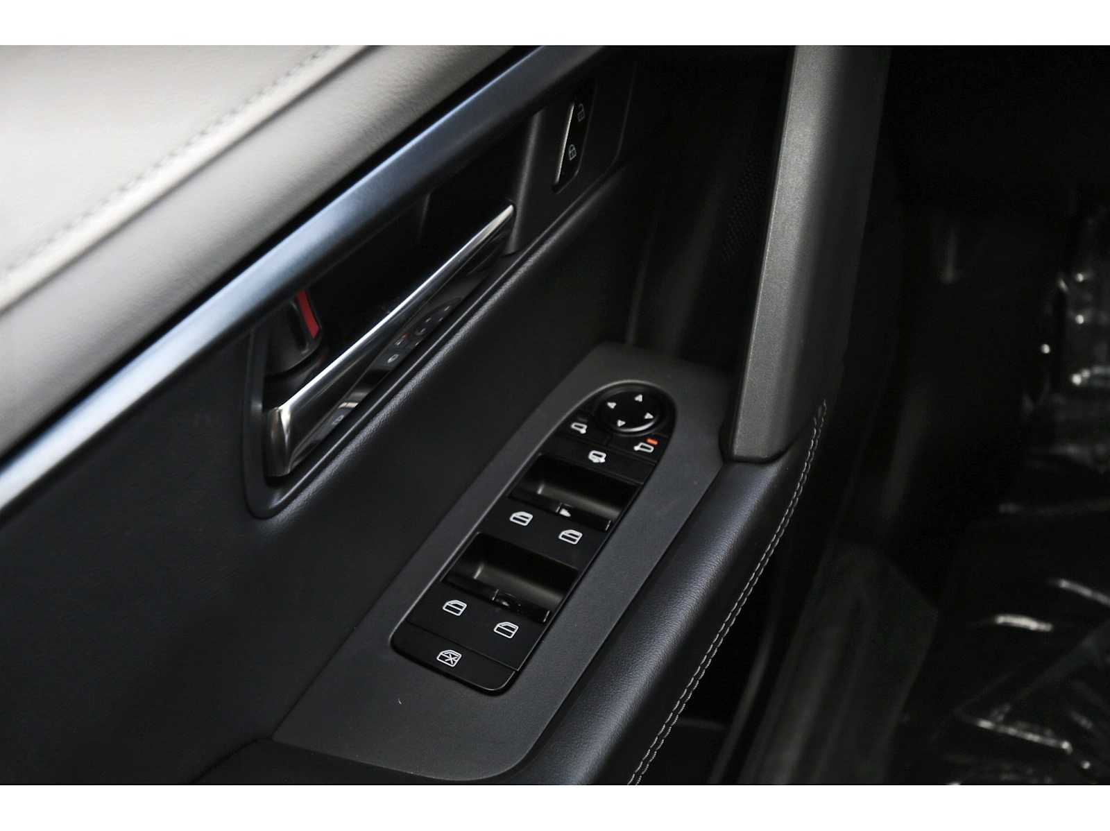 car-gallery-12