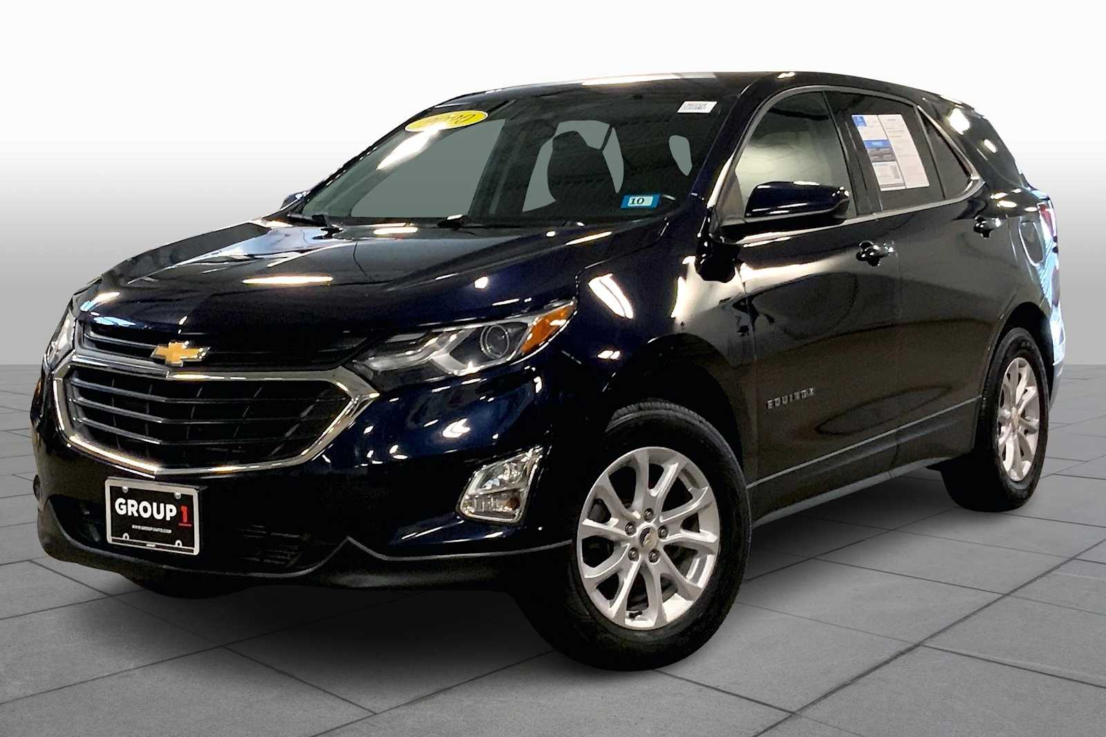 View vehicle photo 2