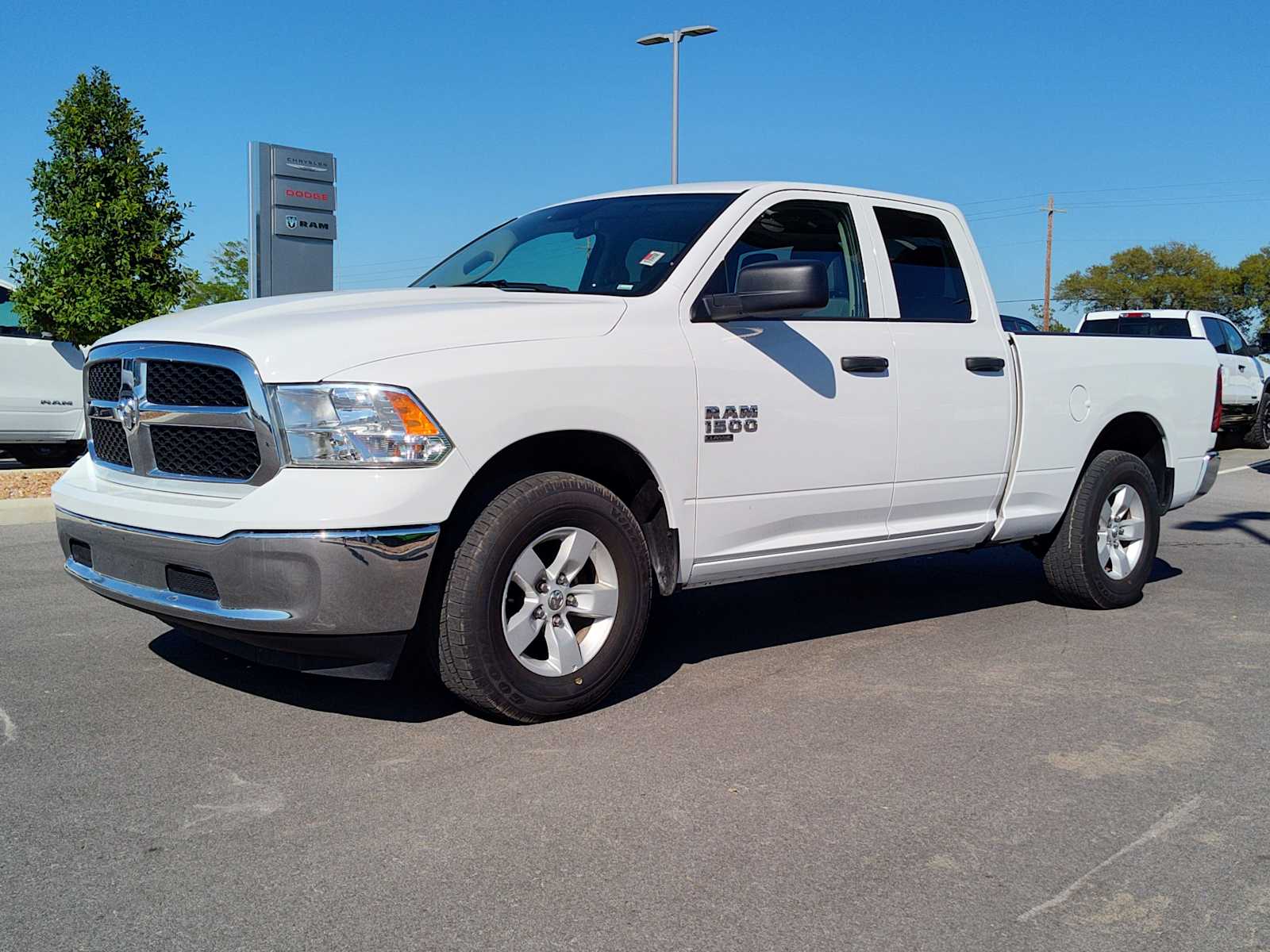 2024 RAM 1500 Classic SLT Quad Cab RWD