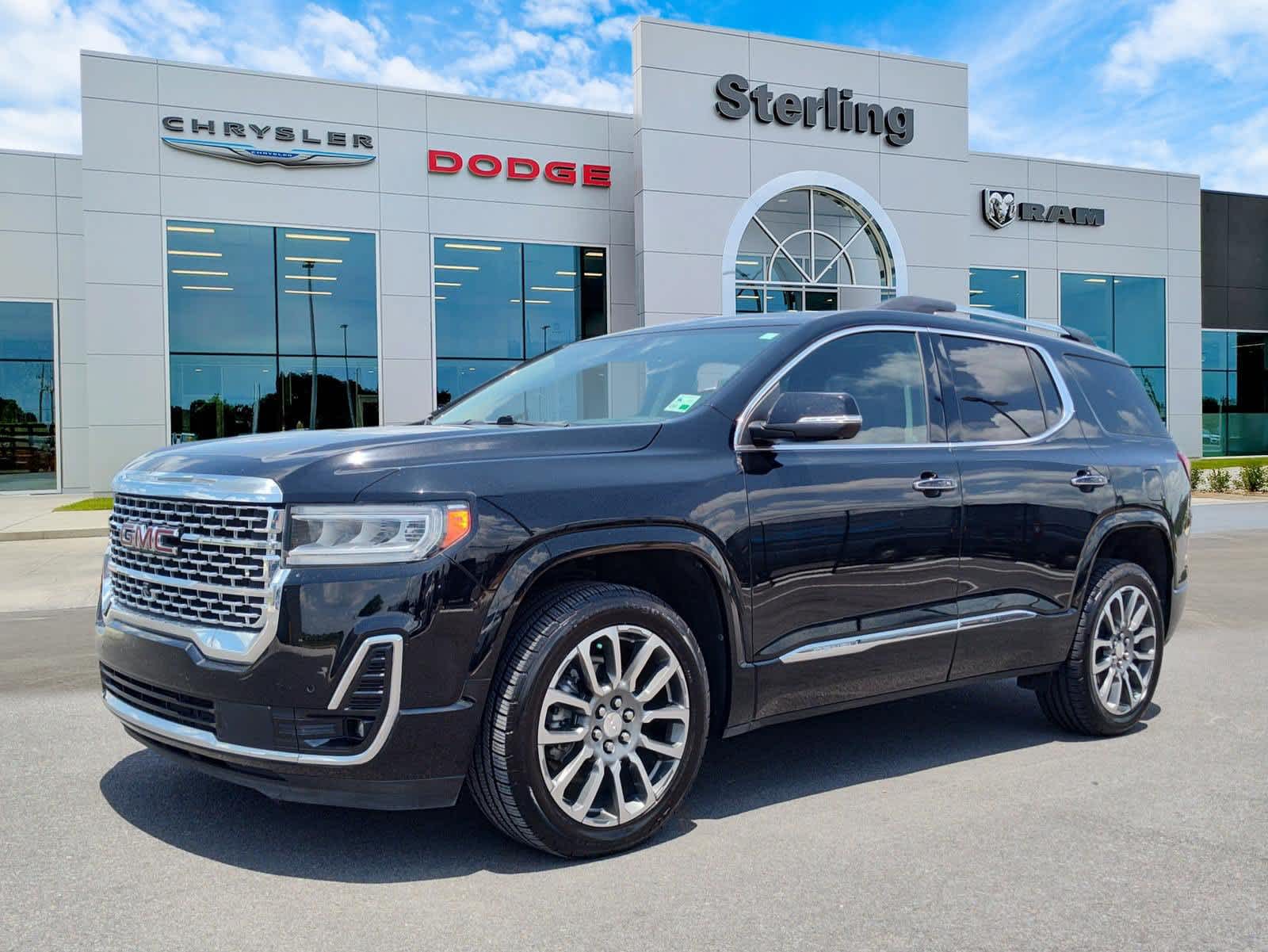 Black (Ebony Twilight Metallic) 2021 GMC Acadia SUV / Crossover Front-Wheel Drive 9-Speed Automatic