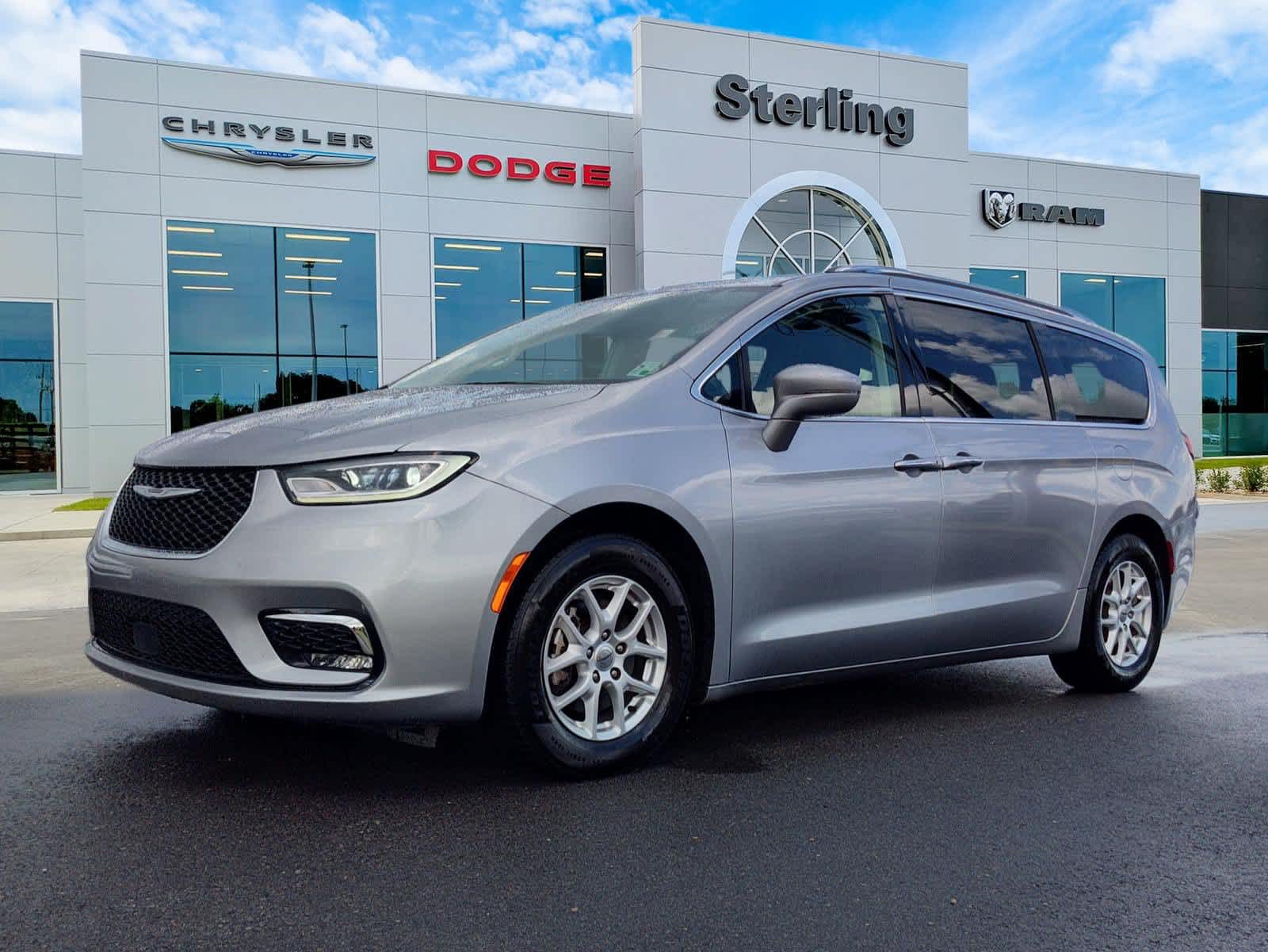 2021 Chrysler Pacifica Touring L FWD