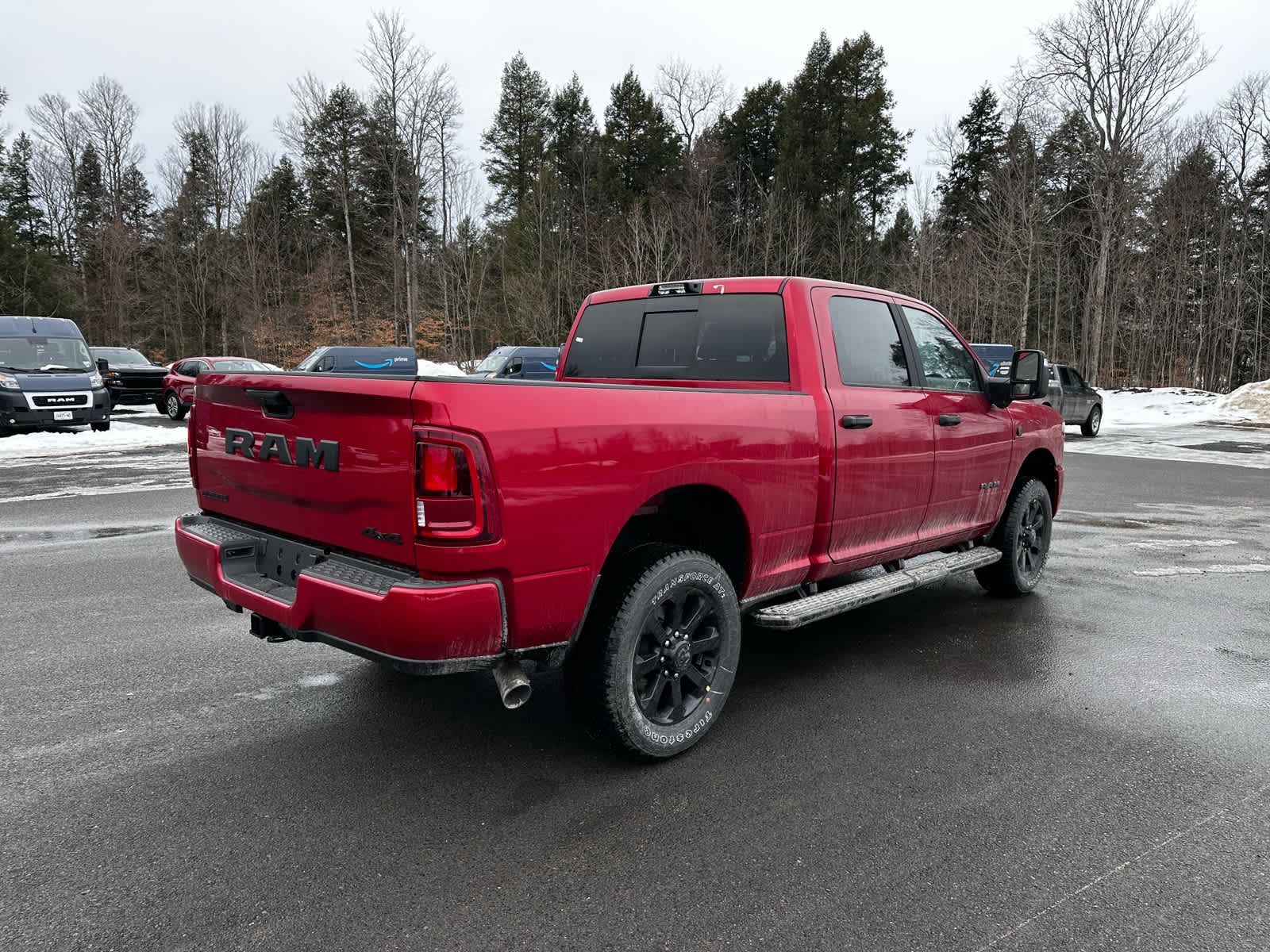View vehicle photo 5