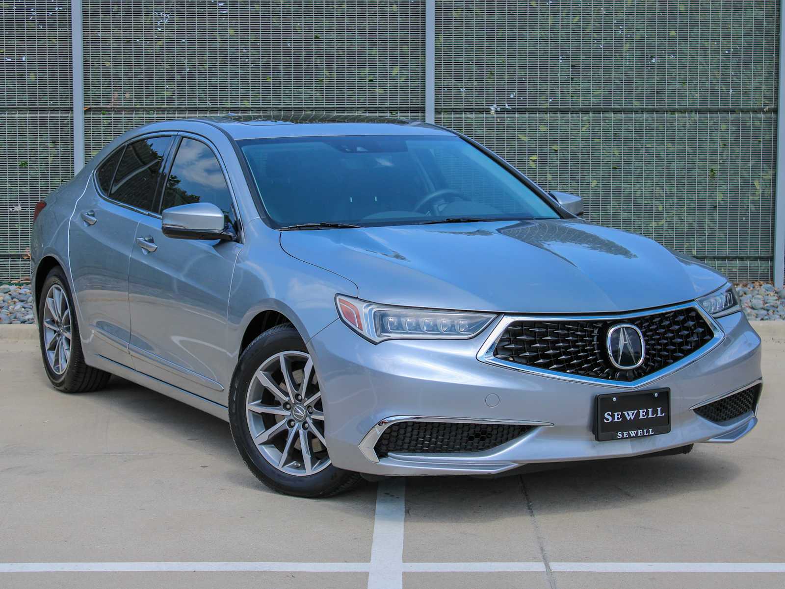 Used 2020 Lunar Silver Metallic Acura w/Technology Pkg image 3