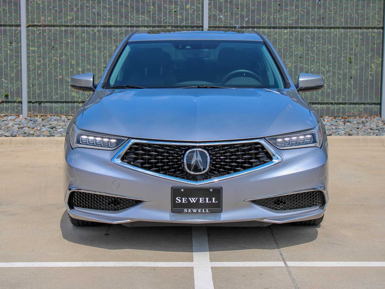 Used 2020 Lunar Silver Metallic Acura w/Technology Pkg image 2