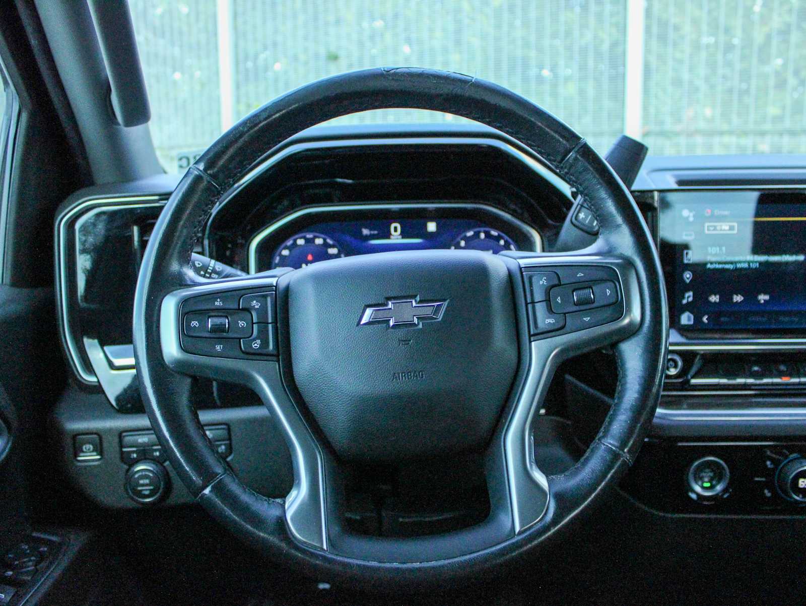 Used 2022 Dark Ash Metallic Chevrolet RST image 17