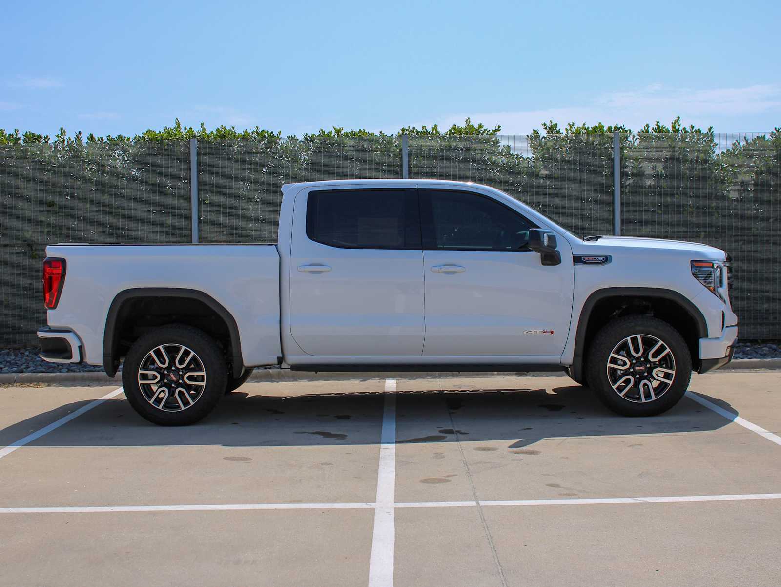 Used 2026 Summit White GMC AT4 image 7