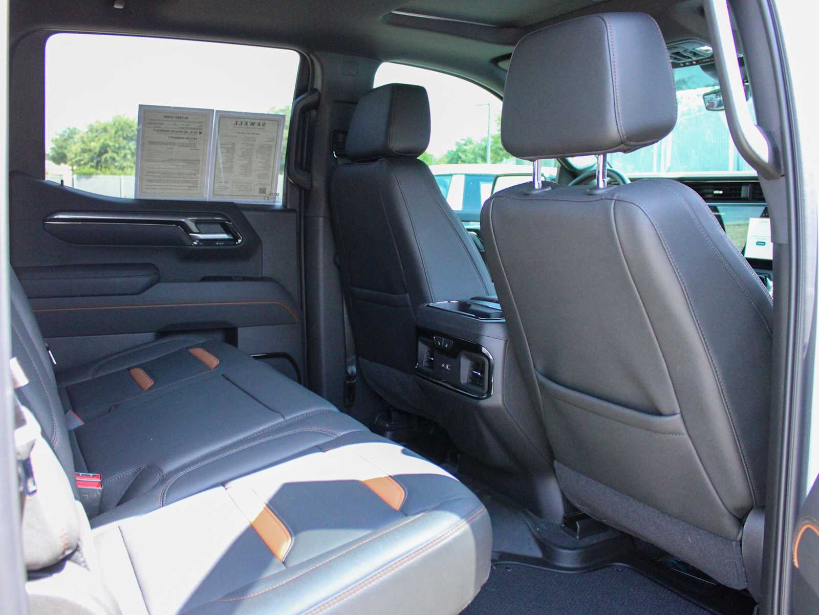 Used 2026 Summit White GMC AT4 image 14