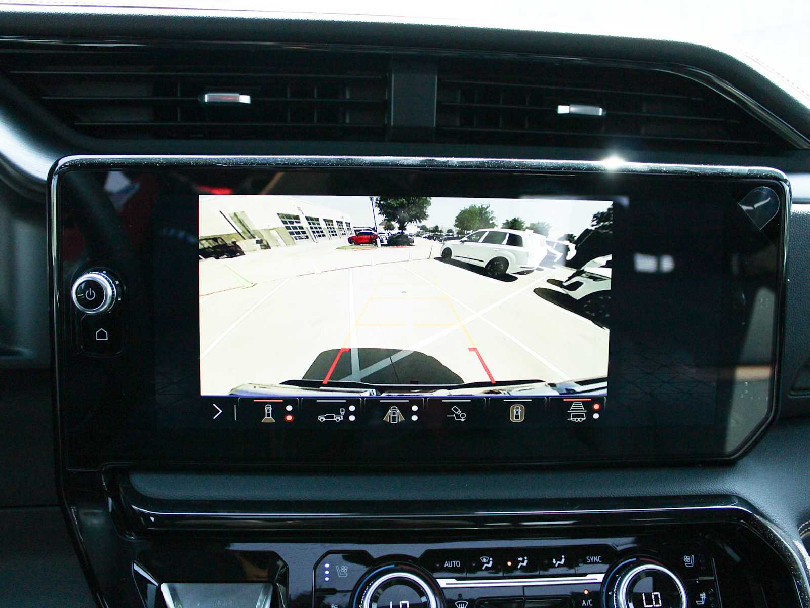 Used 2026 Summit White GMC AT4 image 26