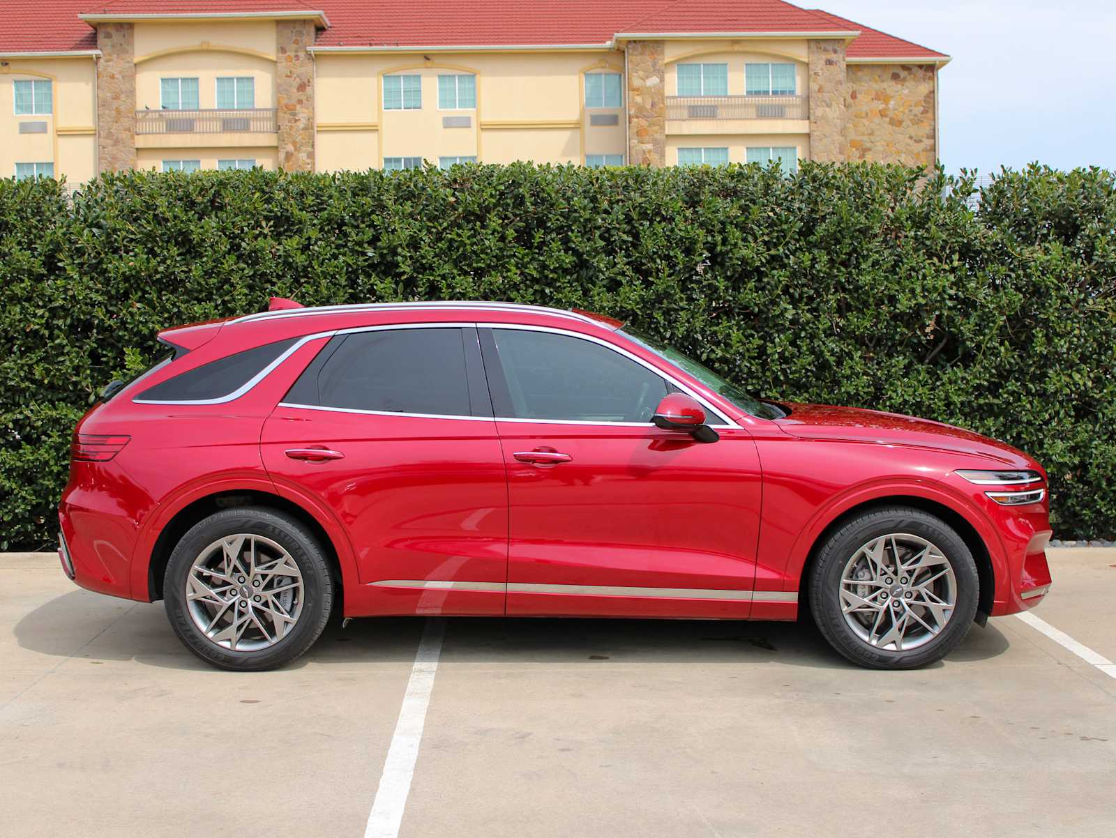 Used 2024 Mauna Red Genesis 2.5T image 4