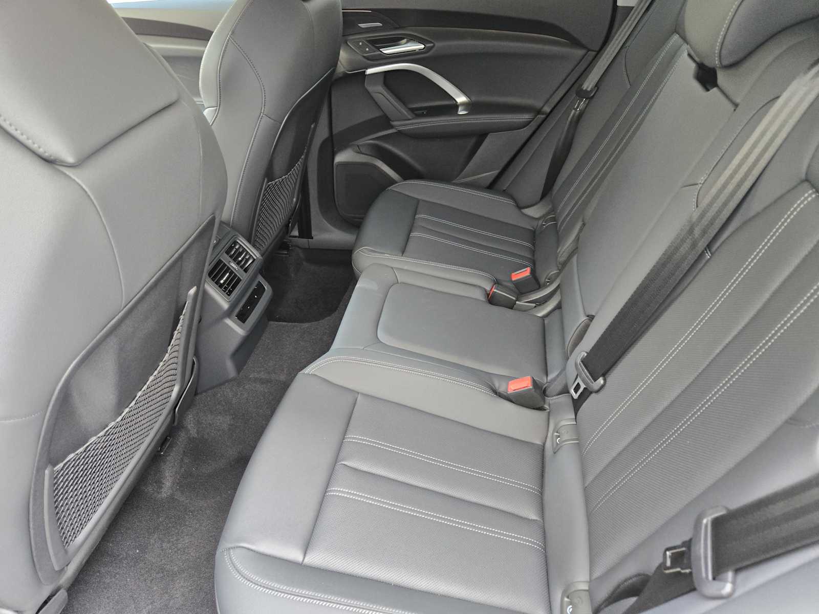 New 2026 MYTHOS BLACK Audi Premium Plus image 19