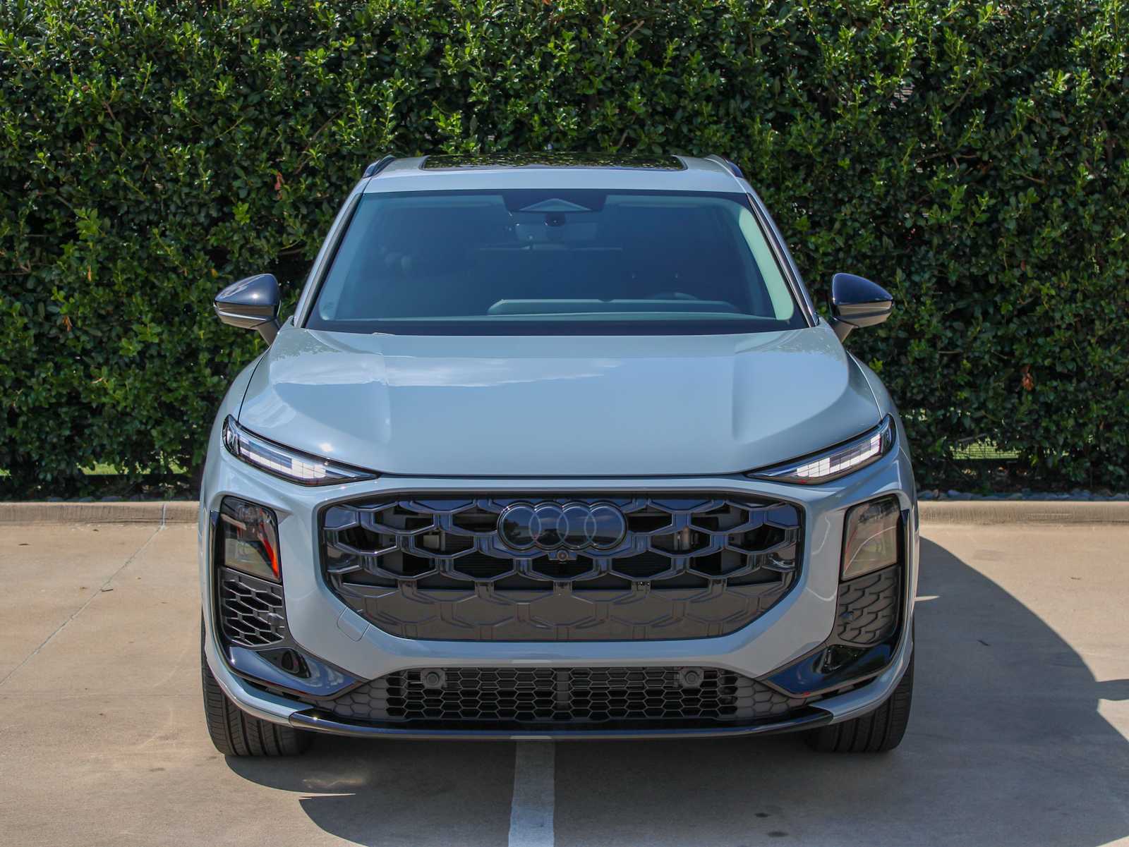 New 2026 Arrow Gray Pearl Effect Audi S line image 2