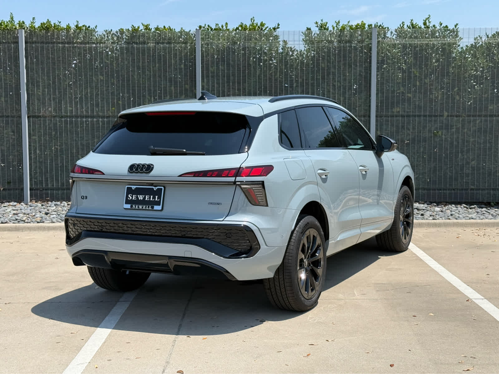 New 2026 Arrow Gray Pearl Effect Audi S line image 4