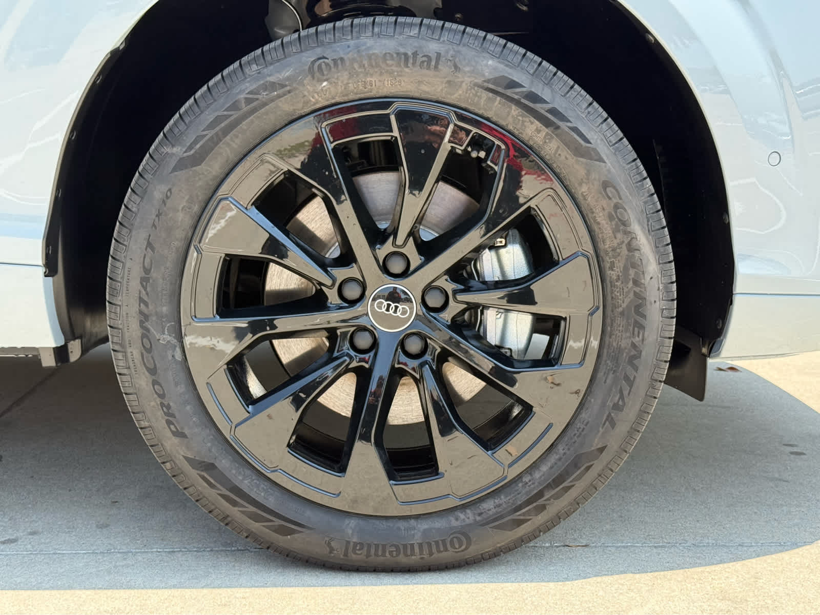 New 2026 Arrow Gray Pearl Effect Audi S line image 9